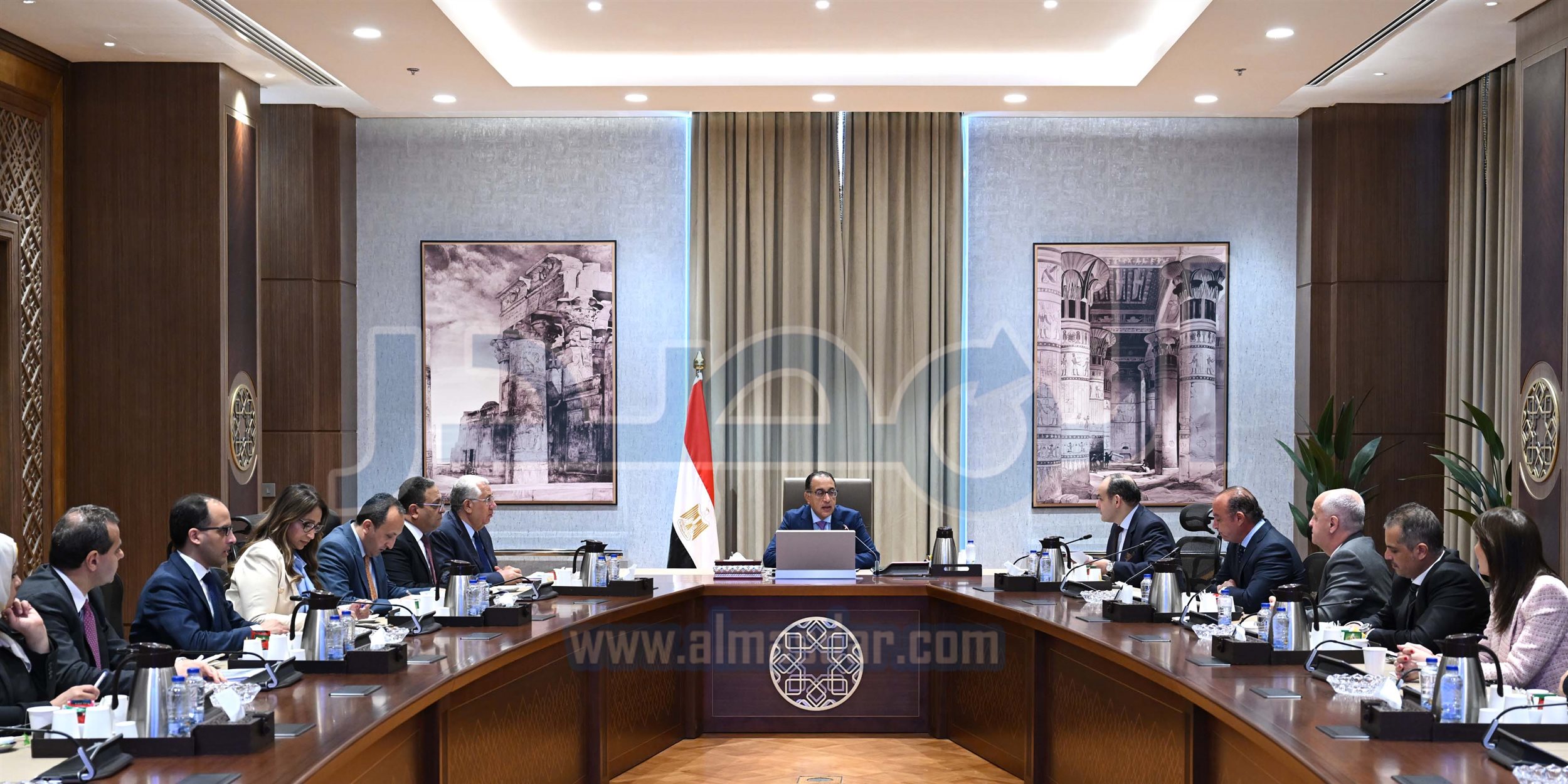 مدبولي يلتقي أعضاء المجلس التصديري وغرف الصناعات الغذائية