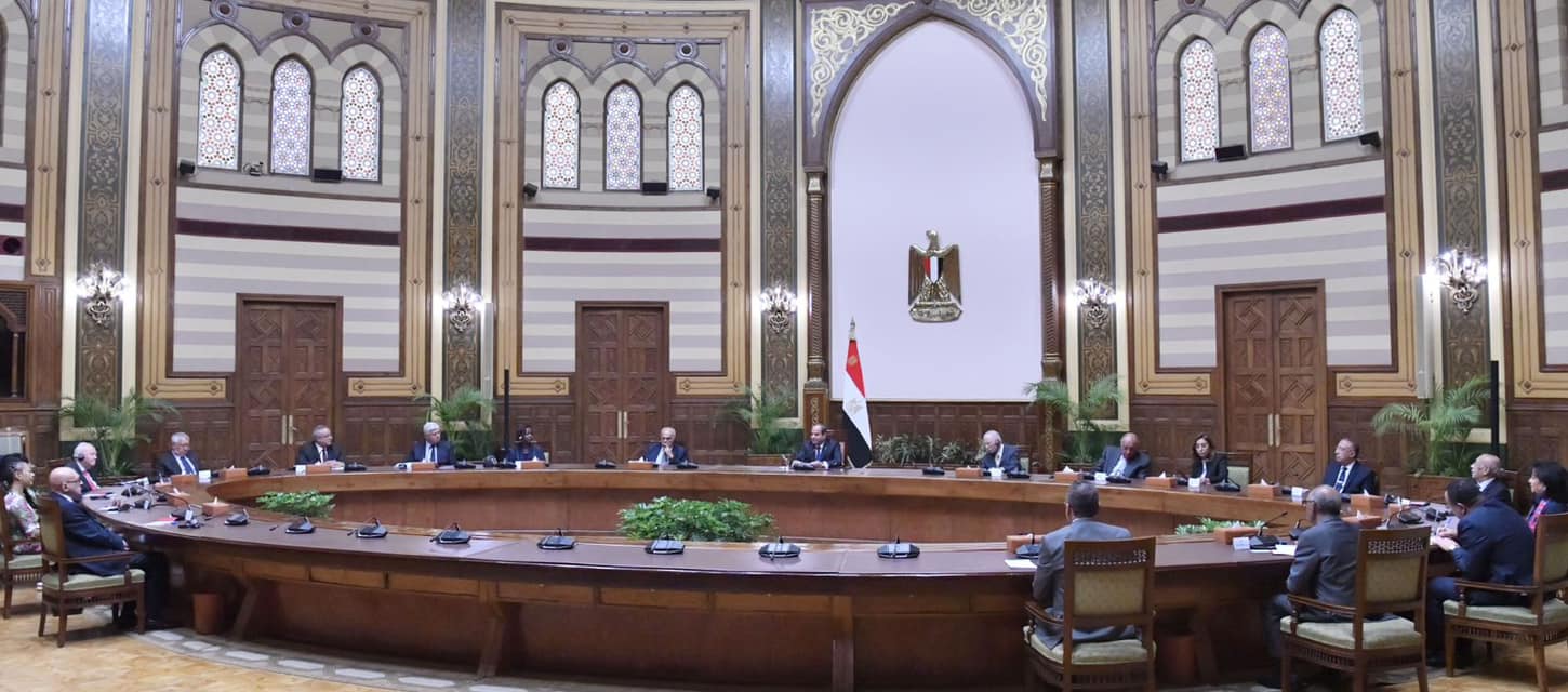 الرئيس السيسى يستقبل مجلس أمناء مكتبة الإسكندرية