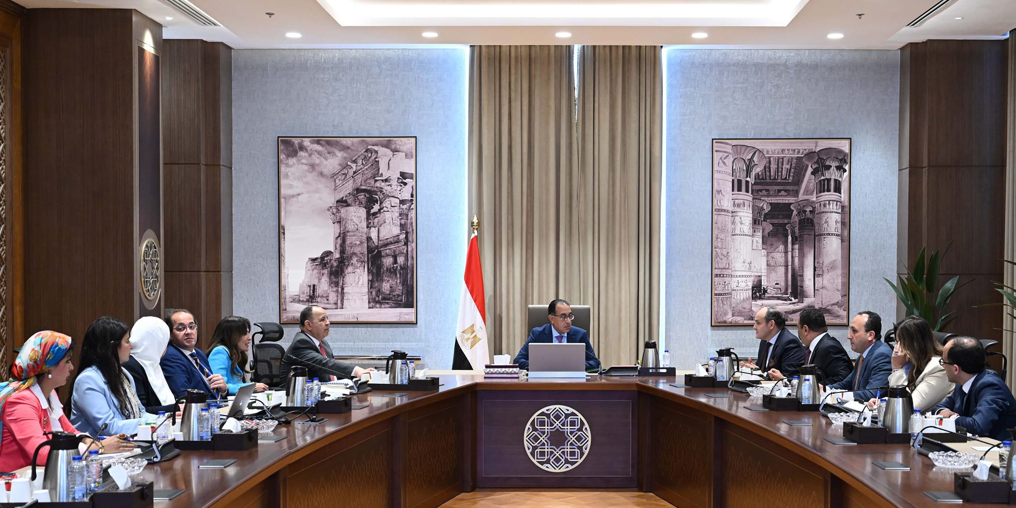رئيس الوزراء يتابع موقف منظومة رد الأعباء التصديرية