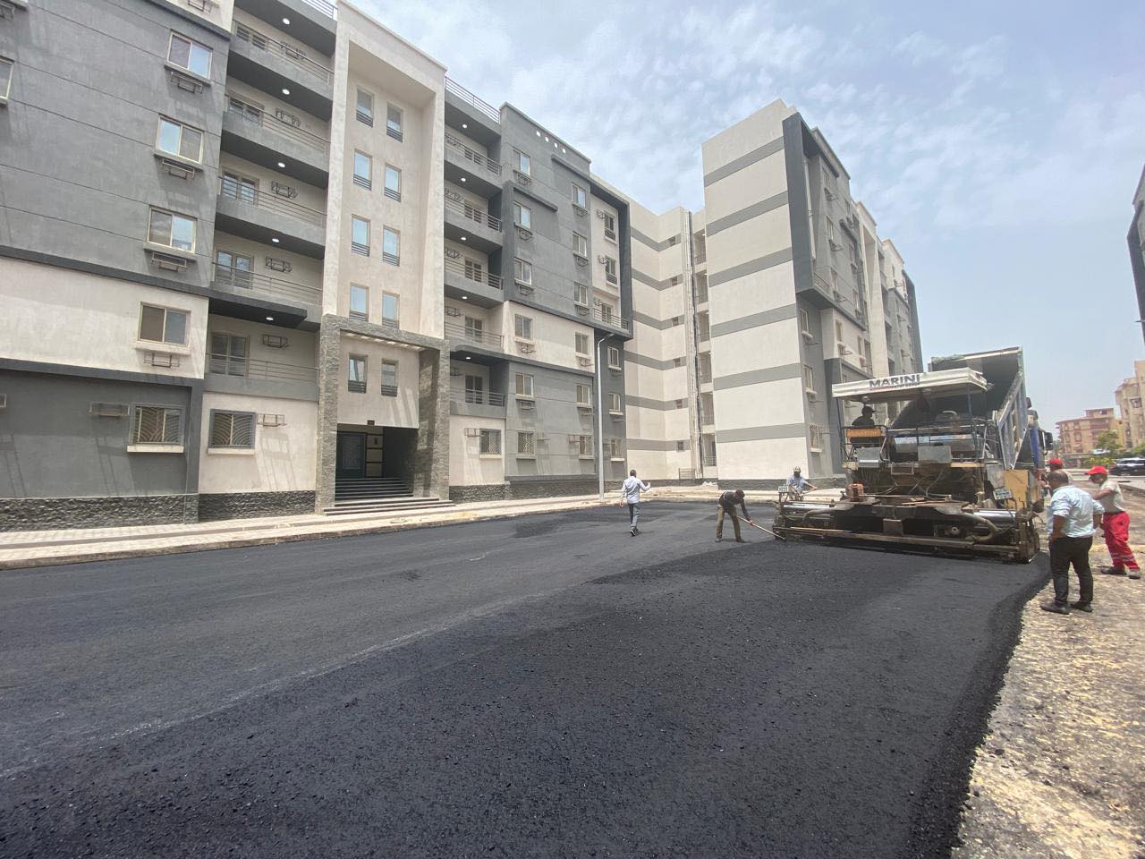 الجزار يتابع المشروعات الجاري تنفيذها بمدينة دمياط الجديدة