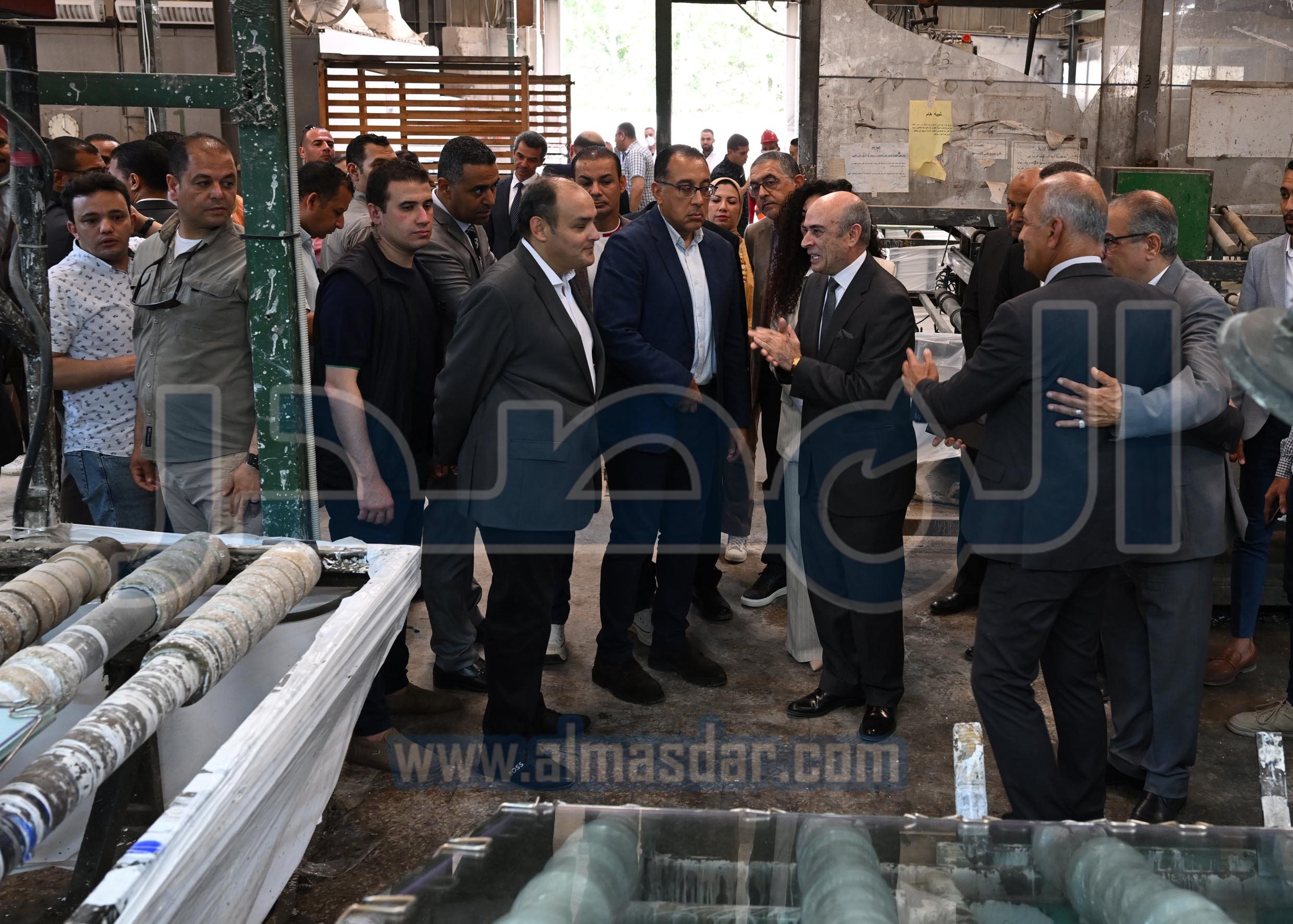 رئيس الوزراء يتفقد مصانع شركة روبكس العالمية لتنصيع البلاستيك