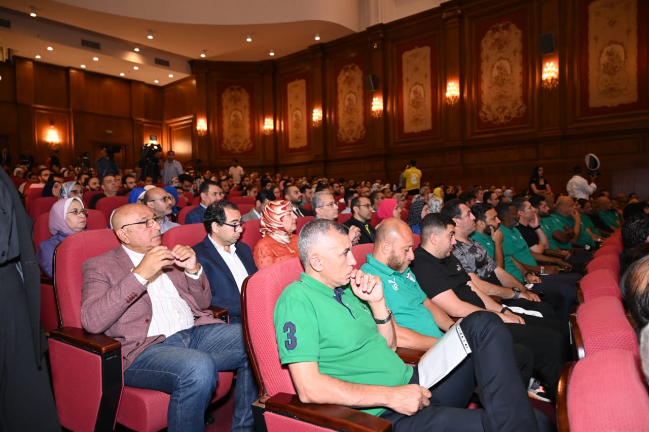 المشروع القومي لتطوير مدربي المنتخبات الوطنية لكرة القدم NCE