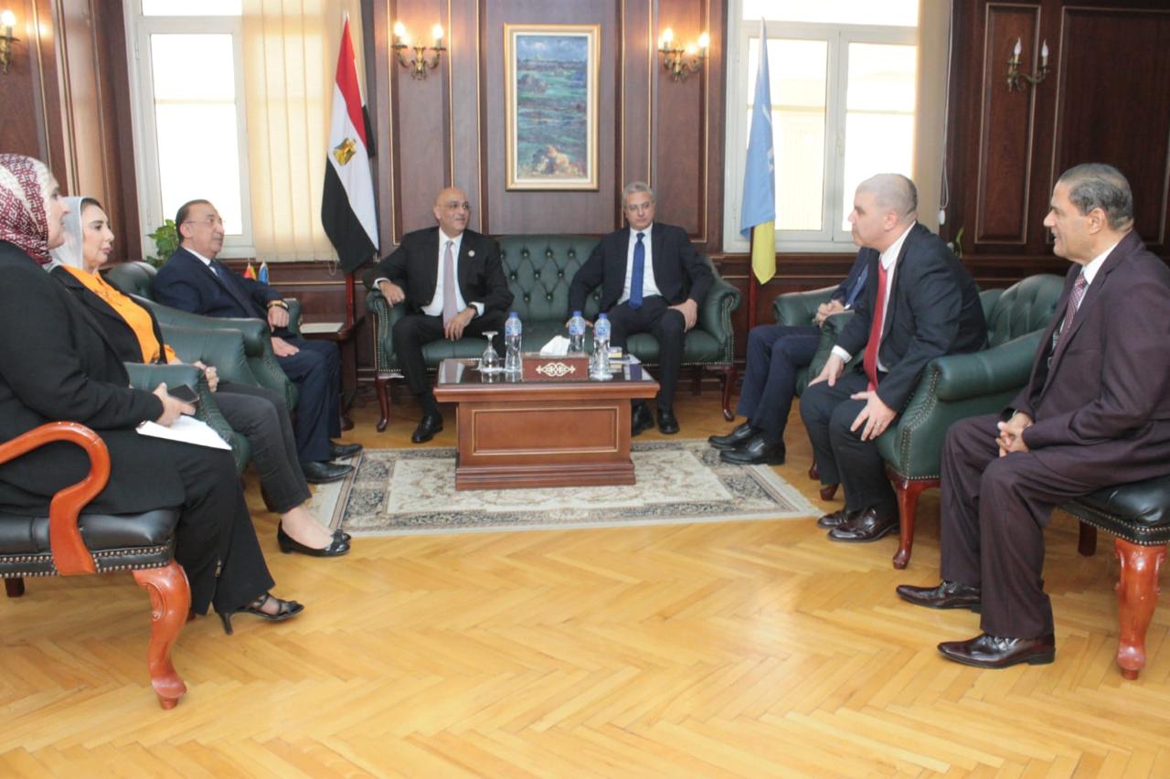 اتفاقية لتطوير البنية الأساسية بمحافظة الإسكندرية