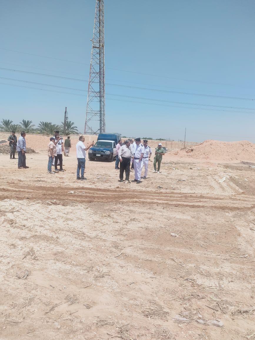الجزار يصدر قرار بإزالة التعديات عن 5 أفدنة ببرج العرب الجديدة