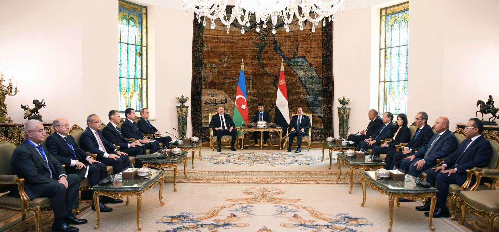 الرئيس السيسي يستقبل رئيس أذربيجان بقصر الاتحادية