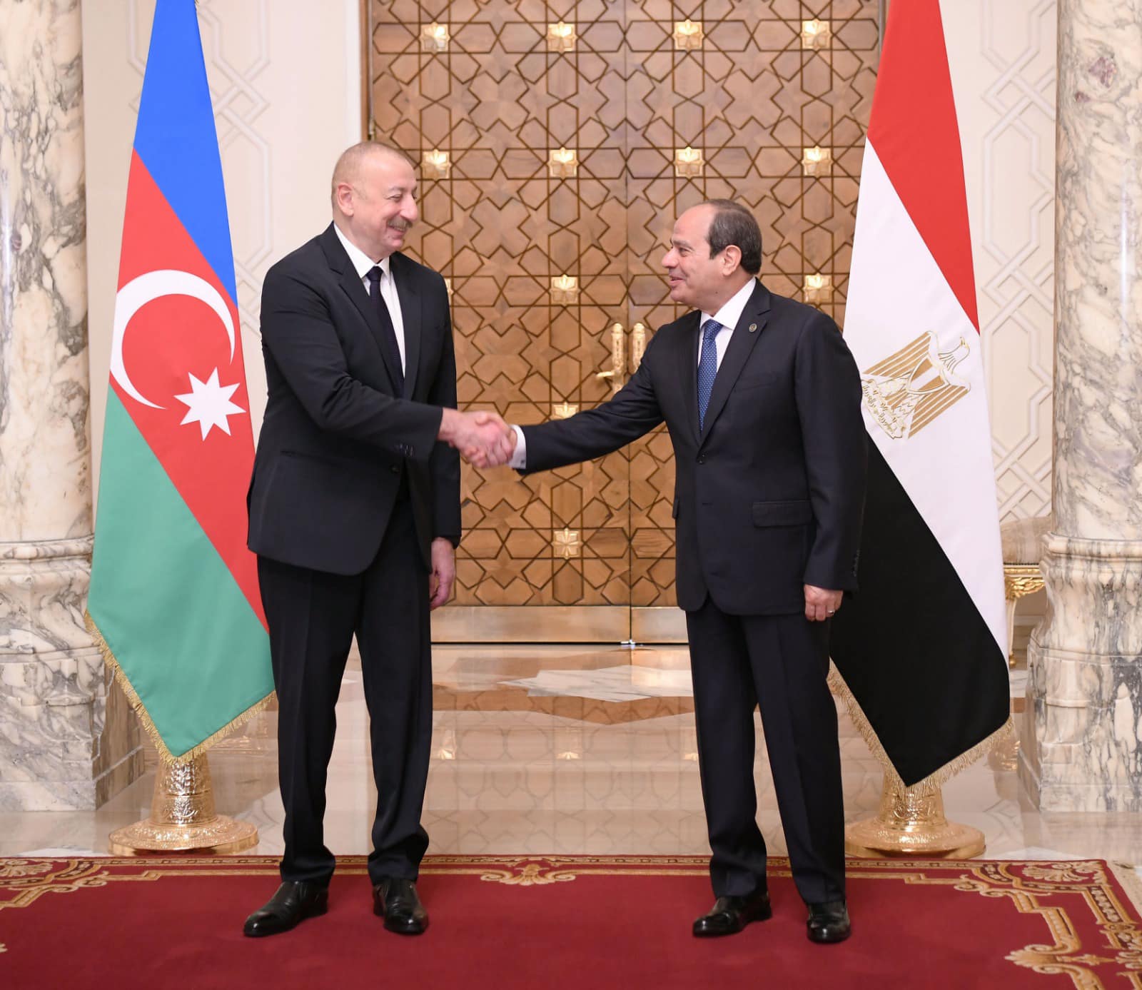 الرئيس السيسي يستقبل رئيس أذربيجان بقصر الاتحادية