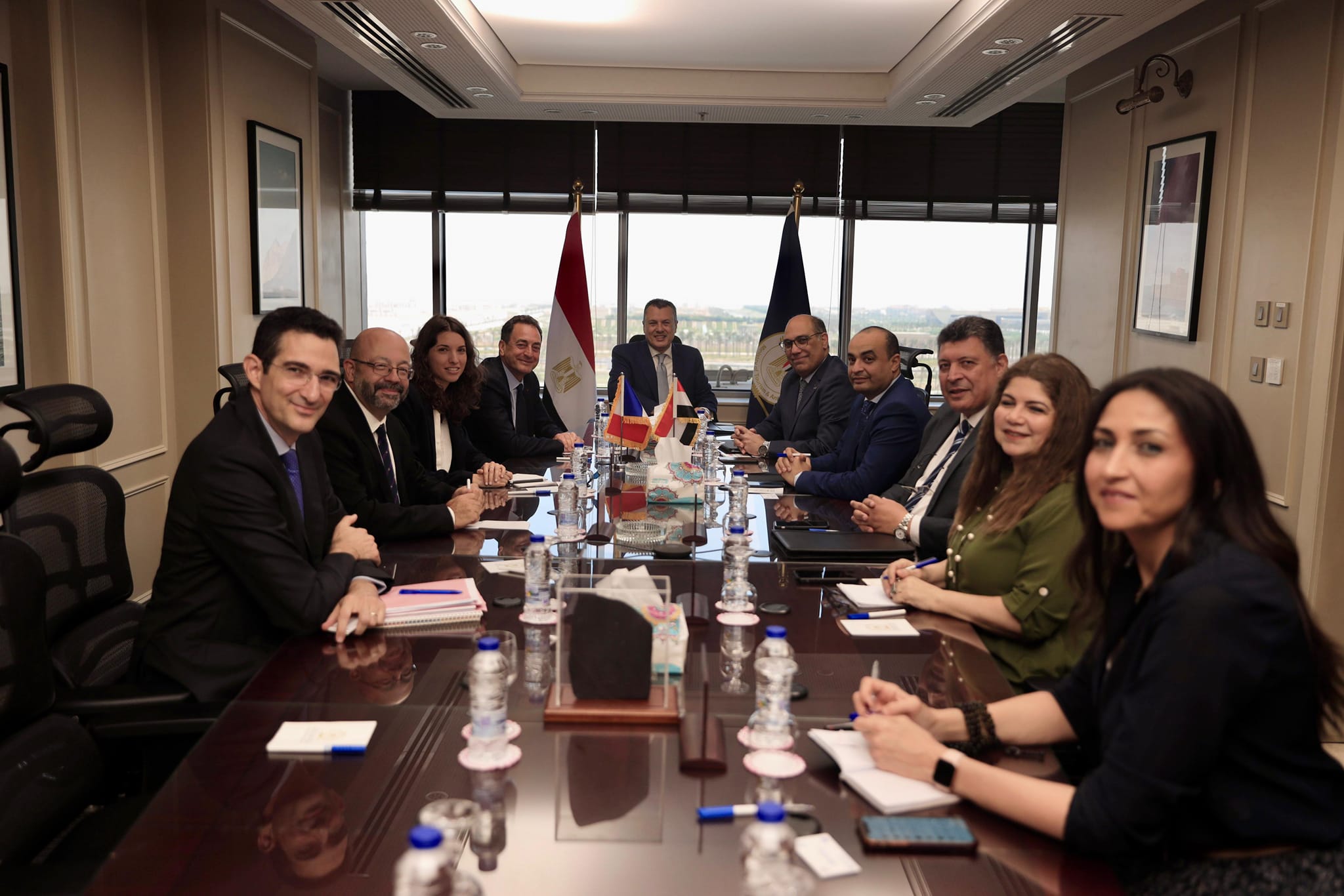 وزير السياحة يبحث سبل التعاون بين مصر وفرنسا