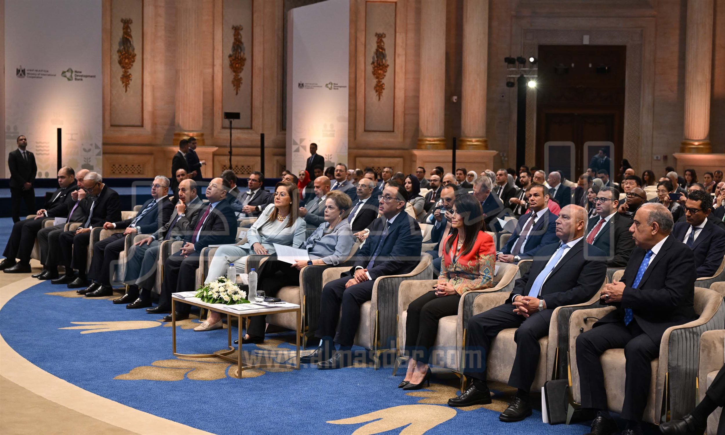 رئيس الوزراء يشارك في الملتقى الدولي الأول لبنك التنمية الجديد