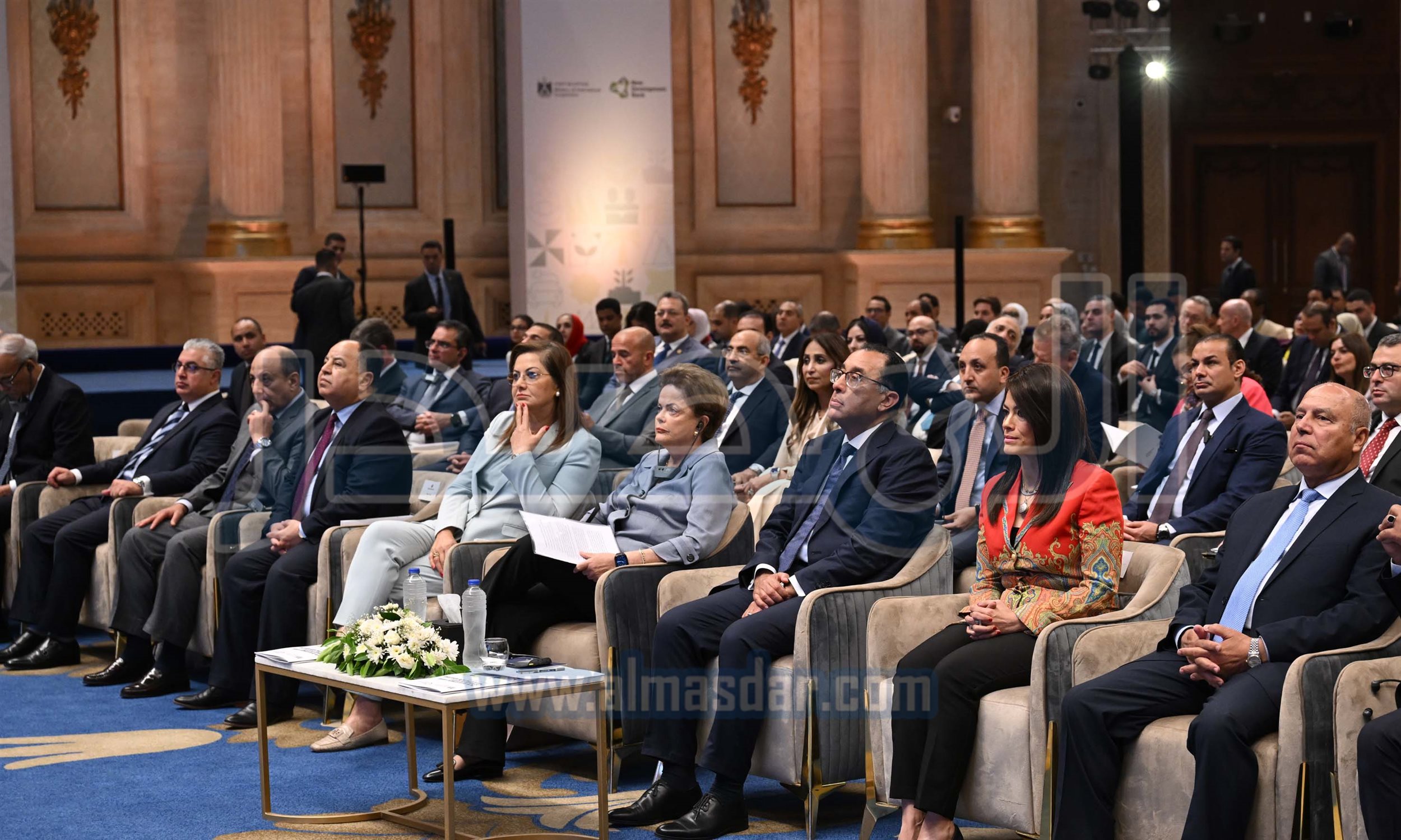 رئيس الوزراء يشارك في الملتقى الدولي الأول لبنك التنمية الجديد
