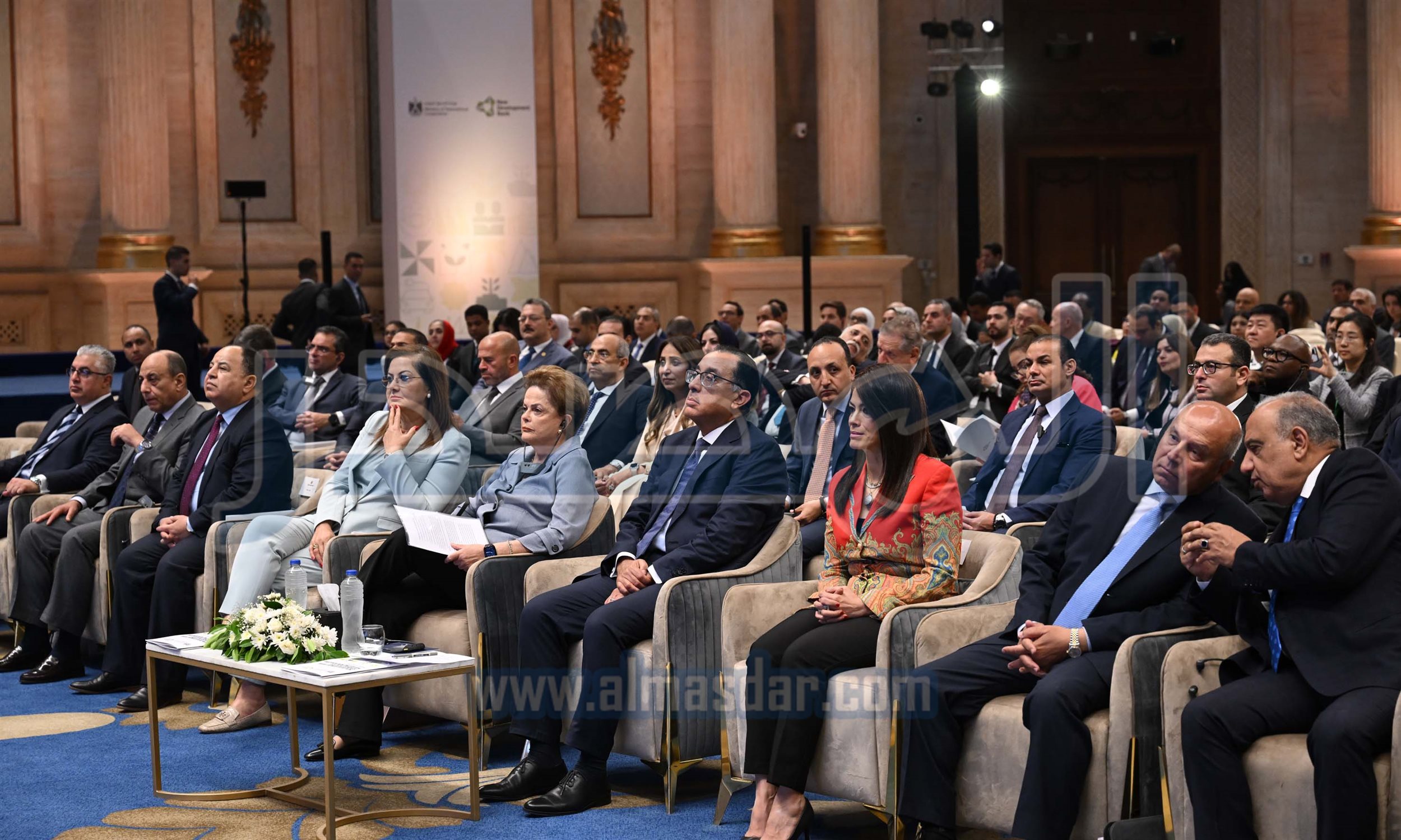 رئيس الوزراء يشارك في الملتقى الدولي الأول لبنك التنمية الجديد