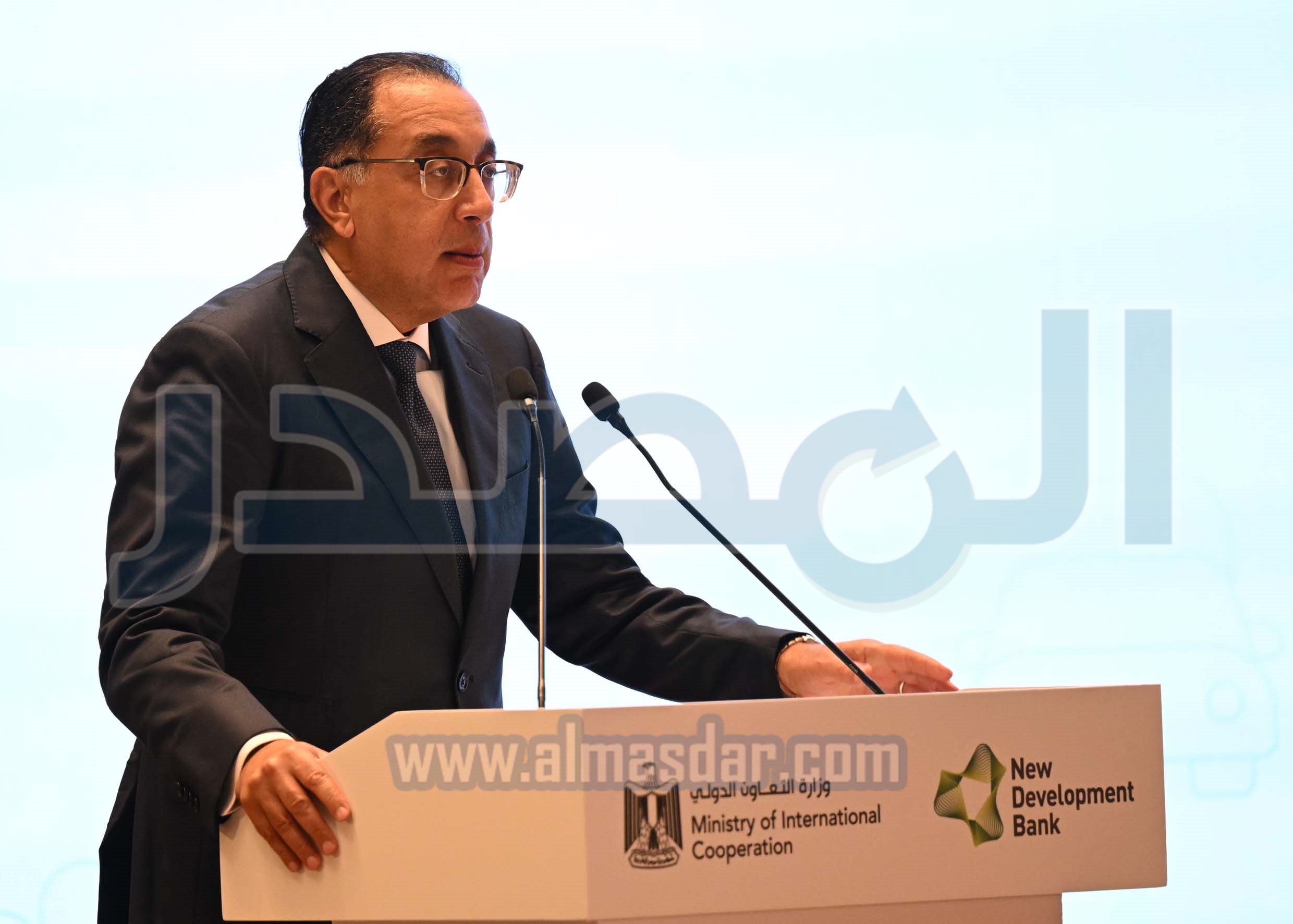 رئيس الوزراء يشارك في الملتقى الدولي الأول لبنك التنمية الجديد