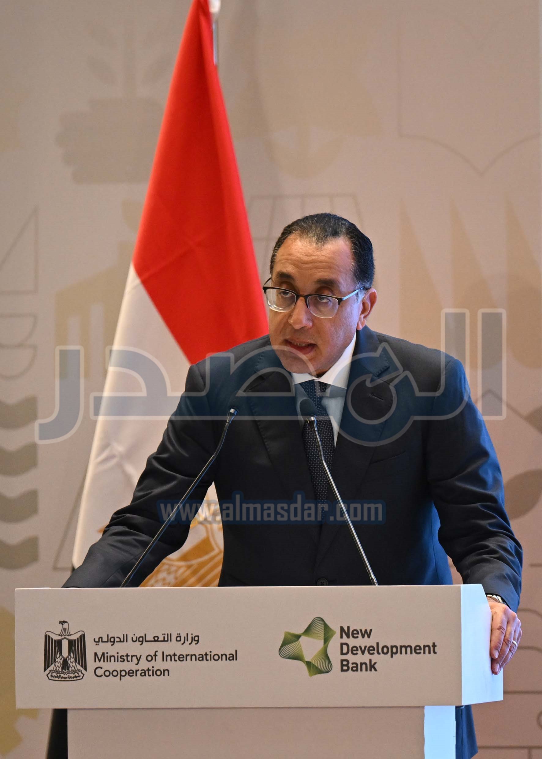 رئيس الوزراء يشارك في الملتقى الدولي الأول لبنك التنمية الجديد