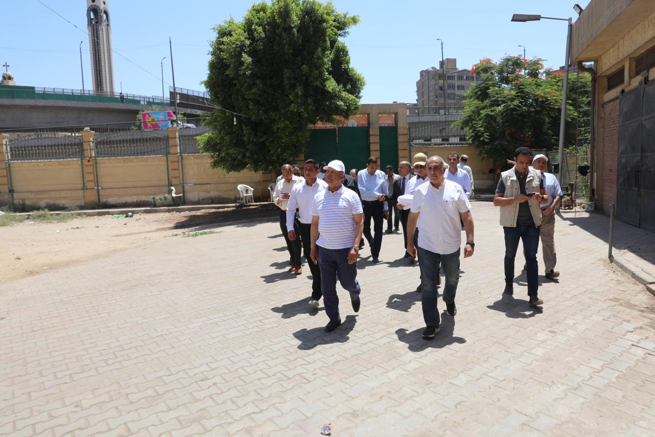 وزير النقل في جولة تفقدية موسعة بمجمع ورش المنشآت والكباري