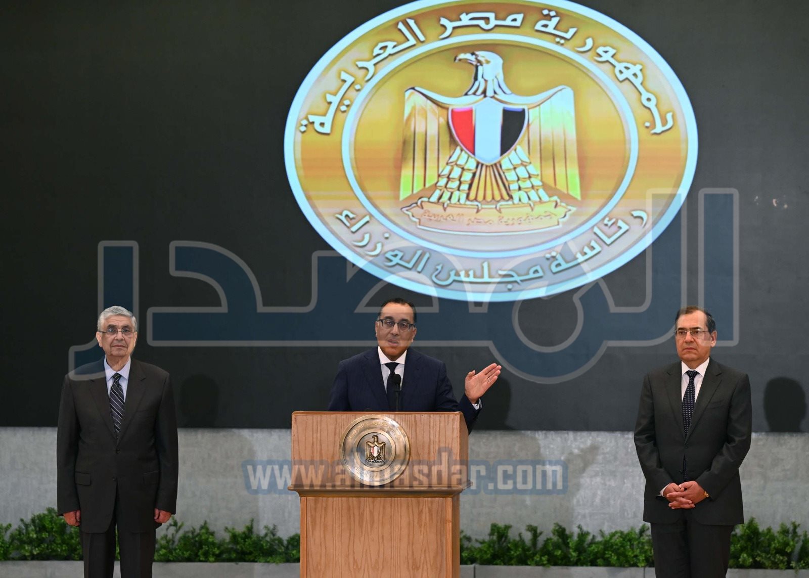 مدبولي خلال المؤتمر الصحفي مع وزيري الكهرباء والبترول