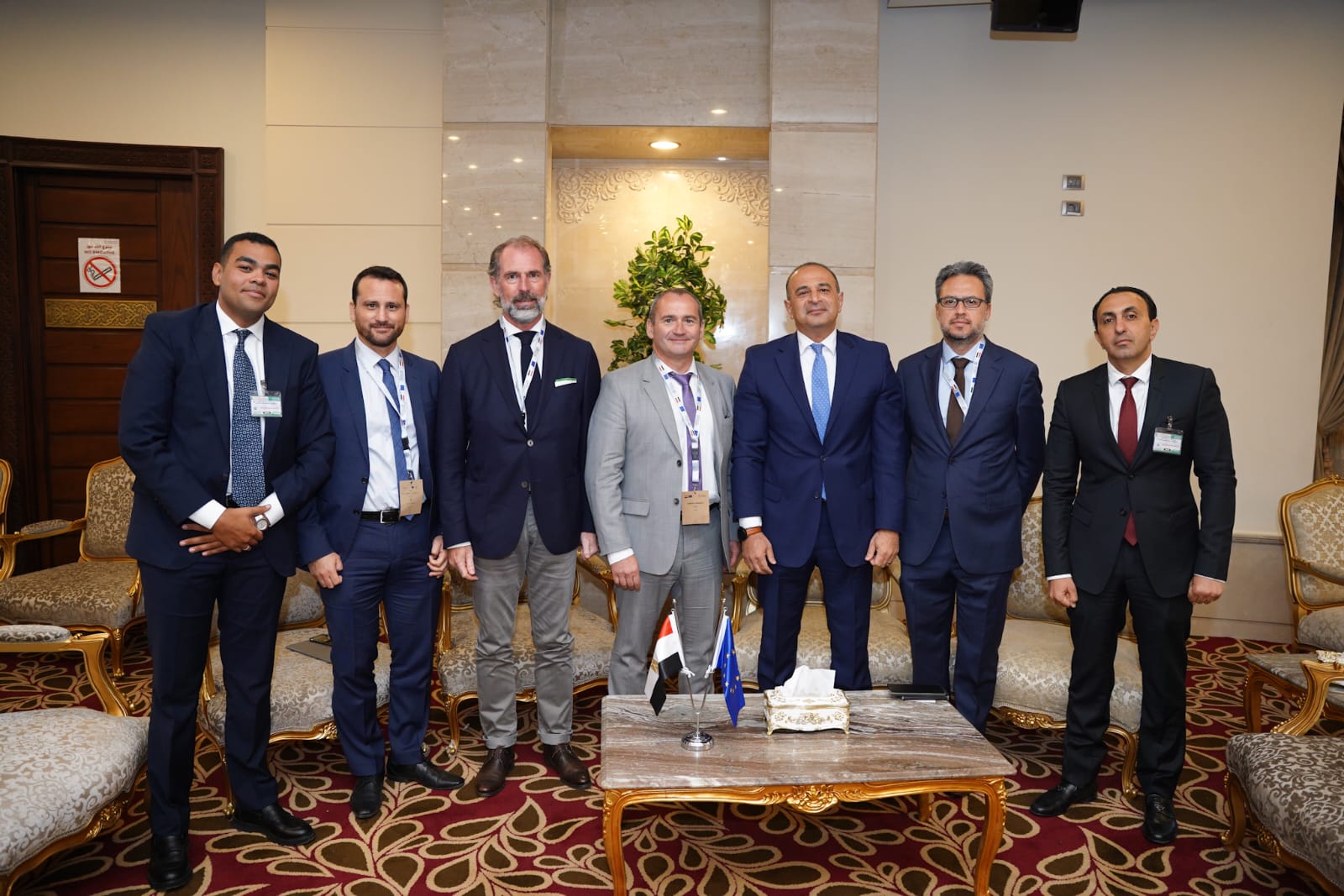 نائب وزيرة التخطيط يلتقي ممثلي شركة ETF VINCI الفرنسية