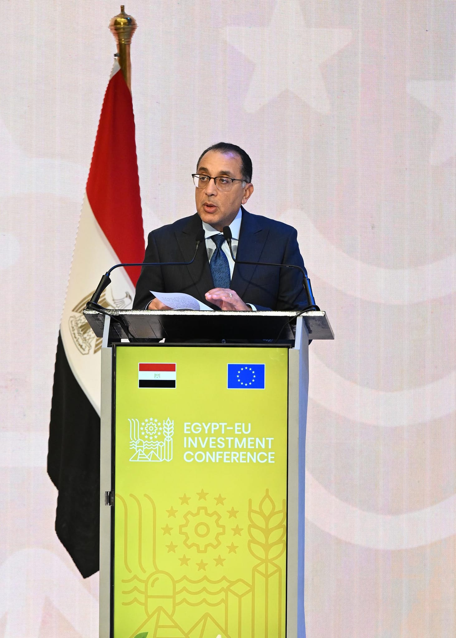 رئيس الوزراء في الجلسة الختامية لمؤتمر الاستثمار المصري الأوروبي