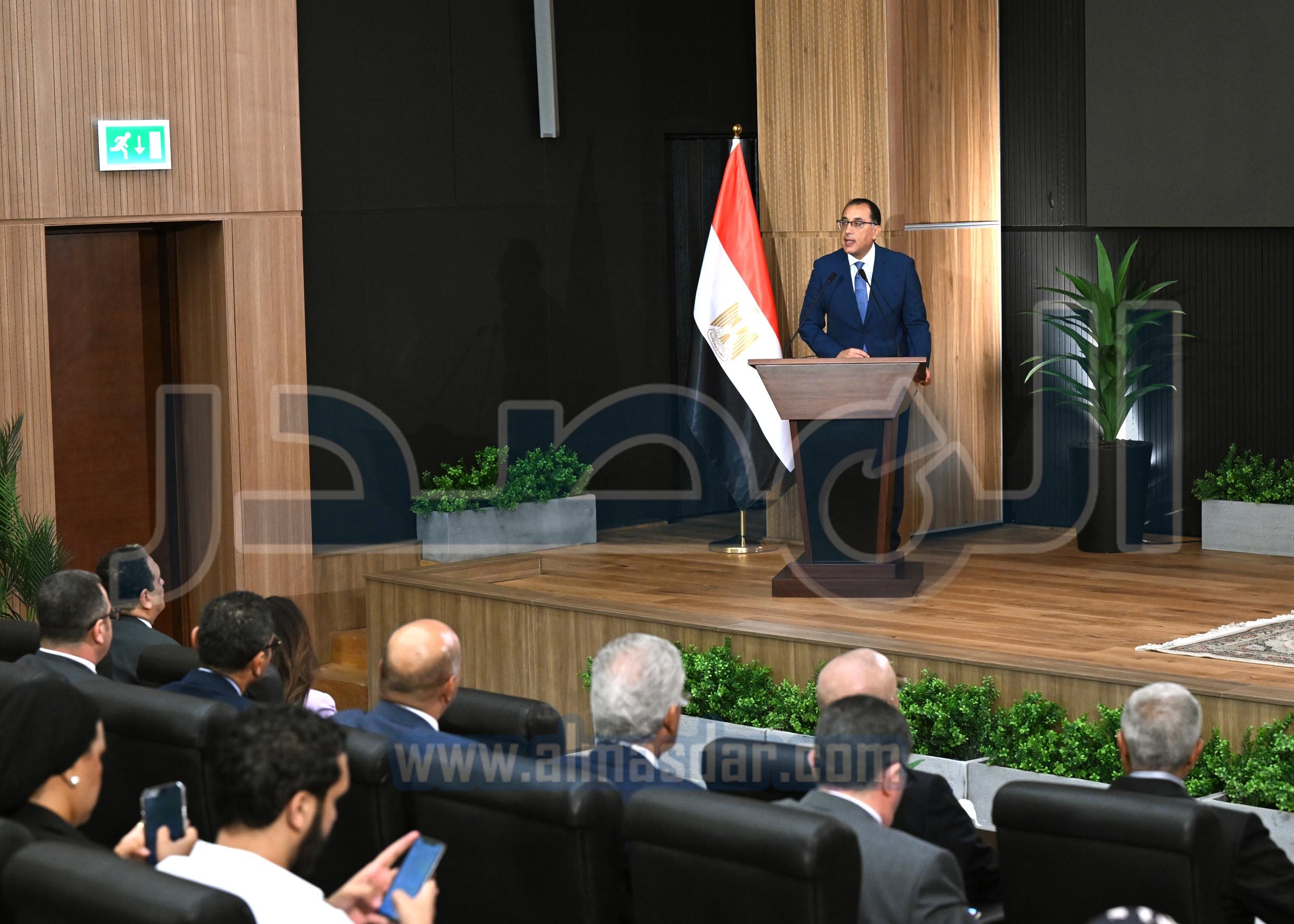 مؤتمر صحفي لرئيس الوزراء للإعلان عن تفاصيل مشروع شراكة استثمارية جديدة