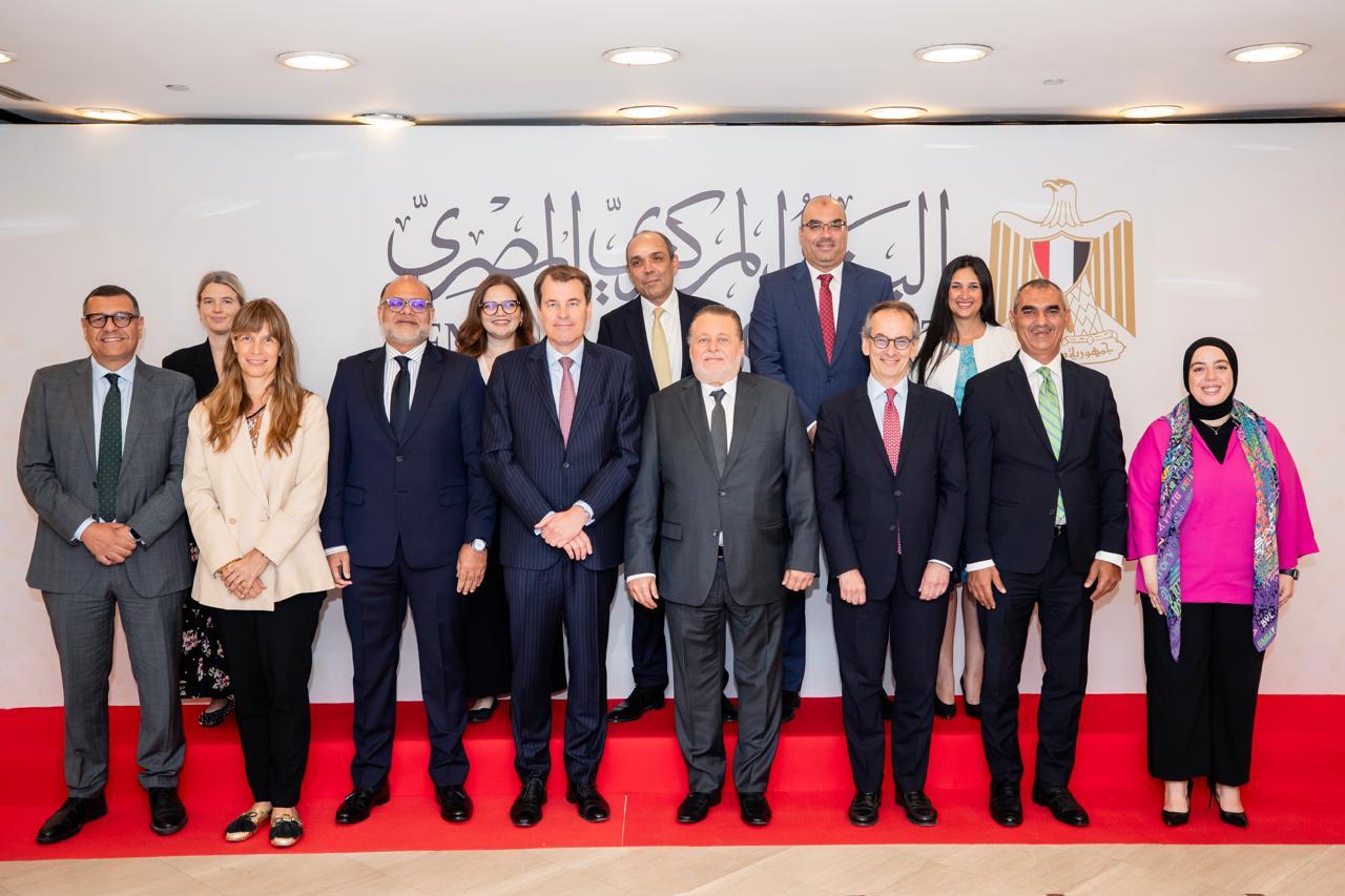 المركزي يوقع ميثاق مبادرة تمويل رائدات الأعمال We-Fi بالتعاون مع البنك الأوروبي