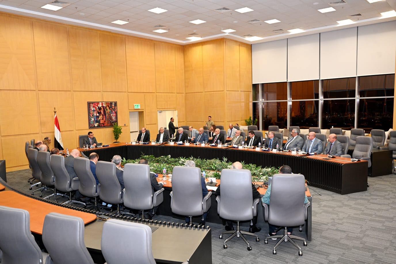 وزير الإسكان�يعقد اجتماعا مع رئيس الجهاز المركزي للتعمير
