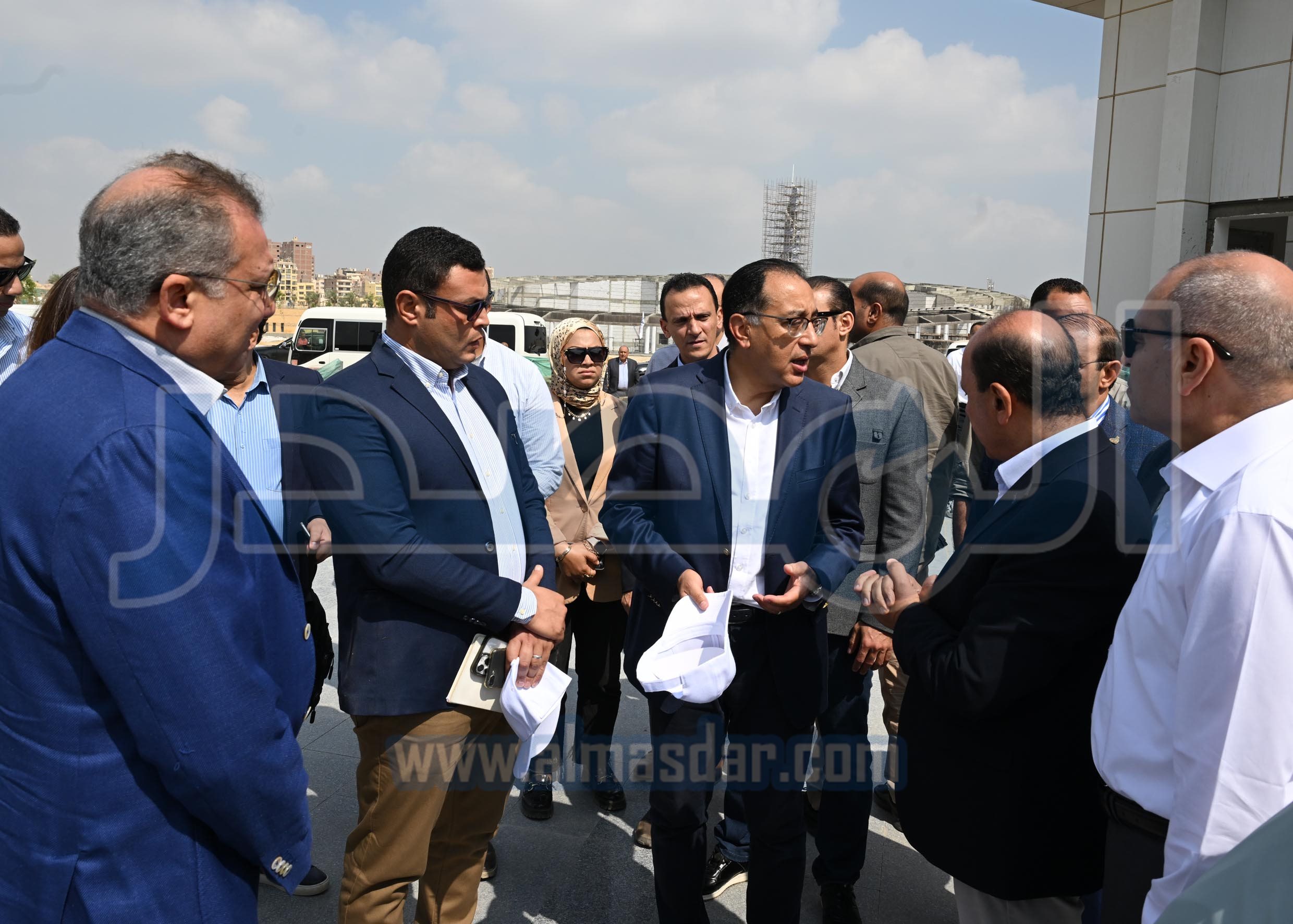 رئيس الوزراء يتفقد عددا من مشروعات القاهرة التاريخية