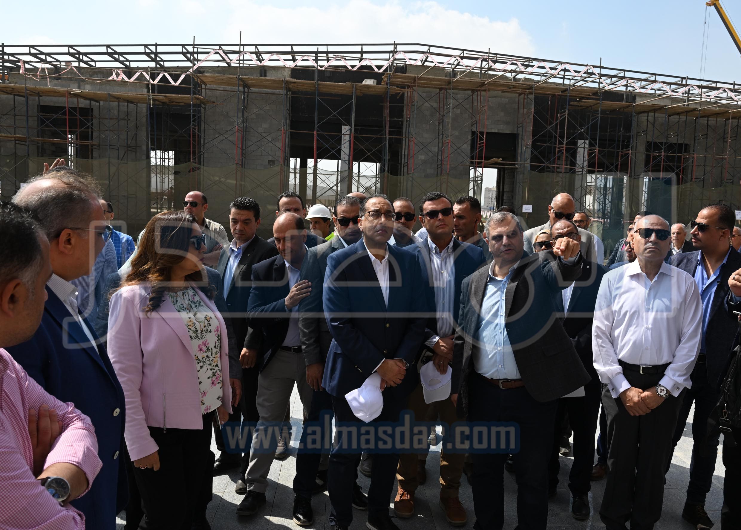 رئيس الوزراء يتفقد عددا من مشروعات القاهرة التاريخية