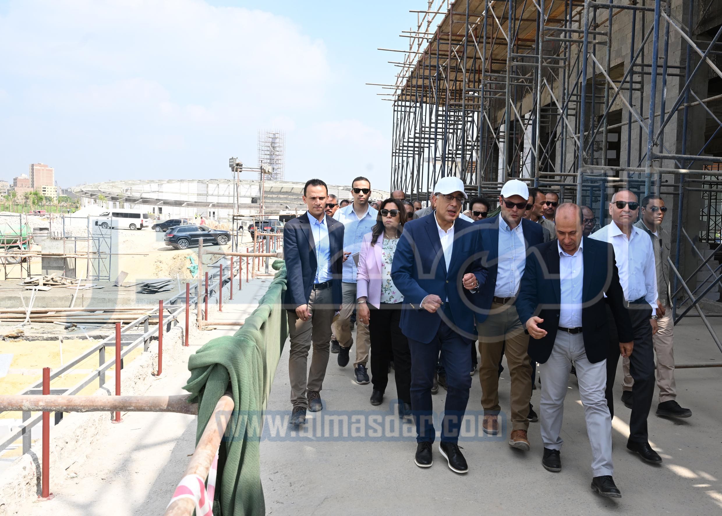 رئيس الوزراء يتفقد عددا من مشروعات القاهرة التاريخية
