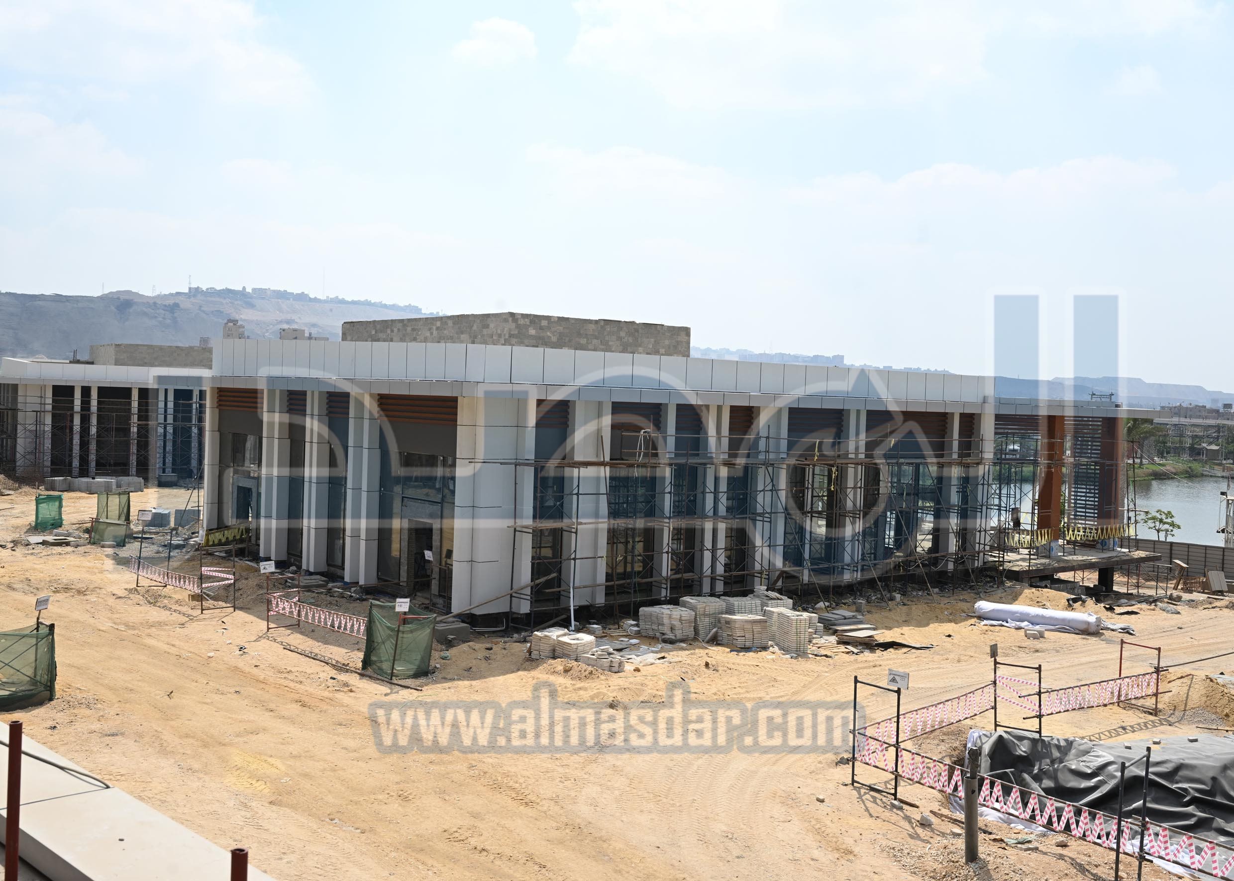 رئيس الوزراء يتفقد عددا من مشروعات القاهرة التاريخية