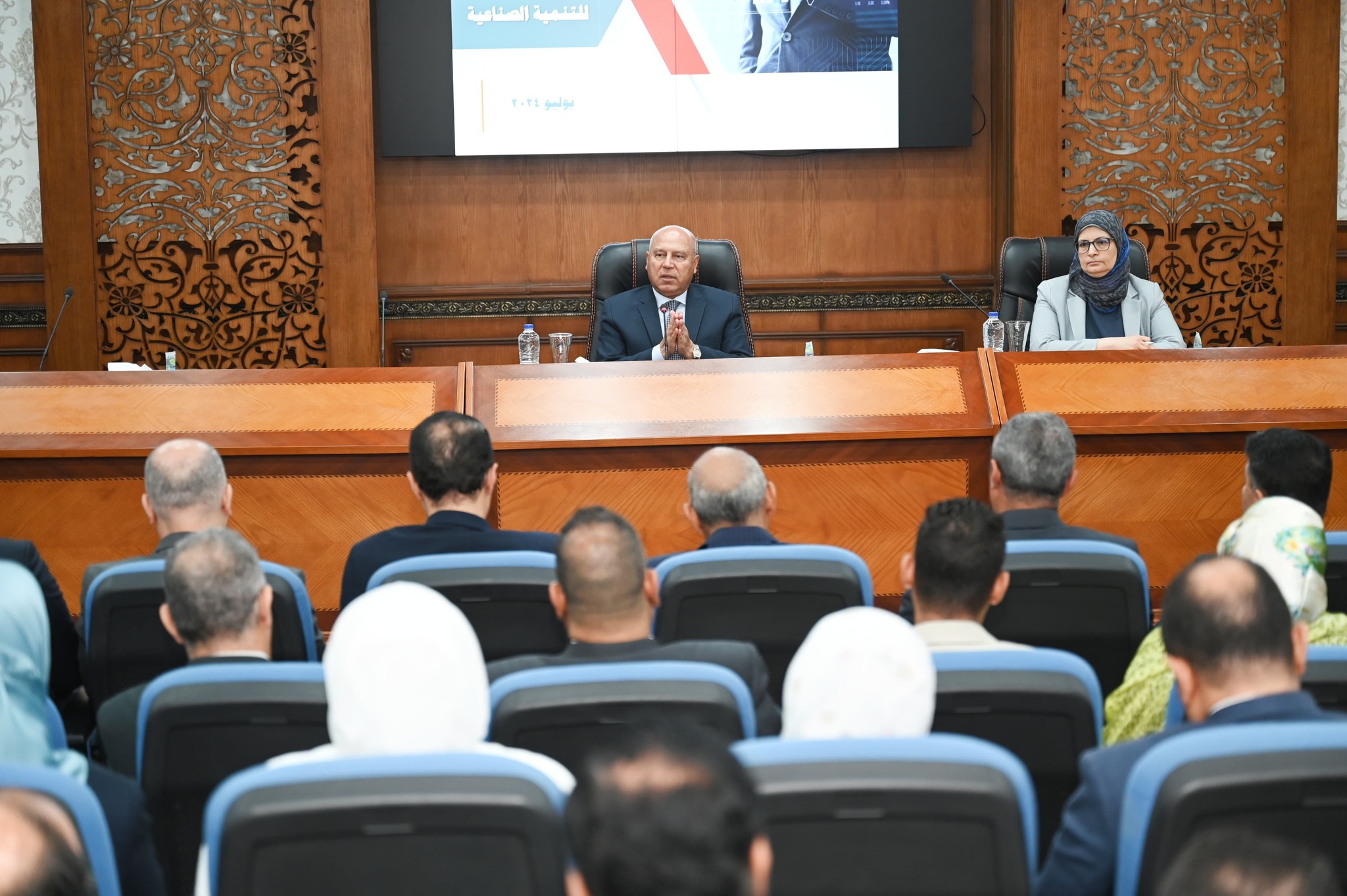 الوزير يزور المقر الرئيسي للهيئة العامة للتنمية الصناعية