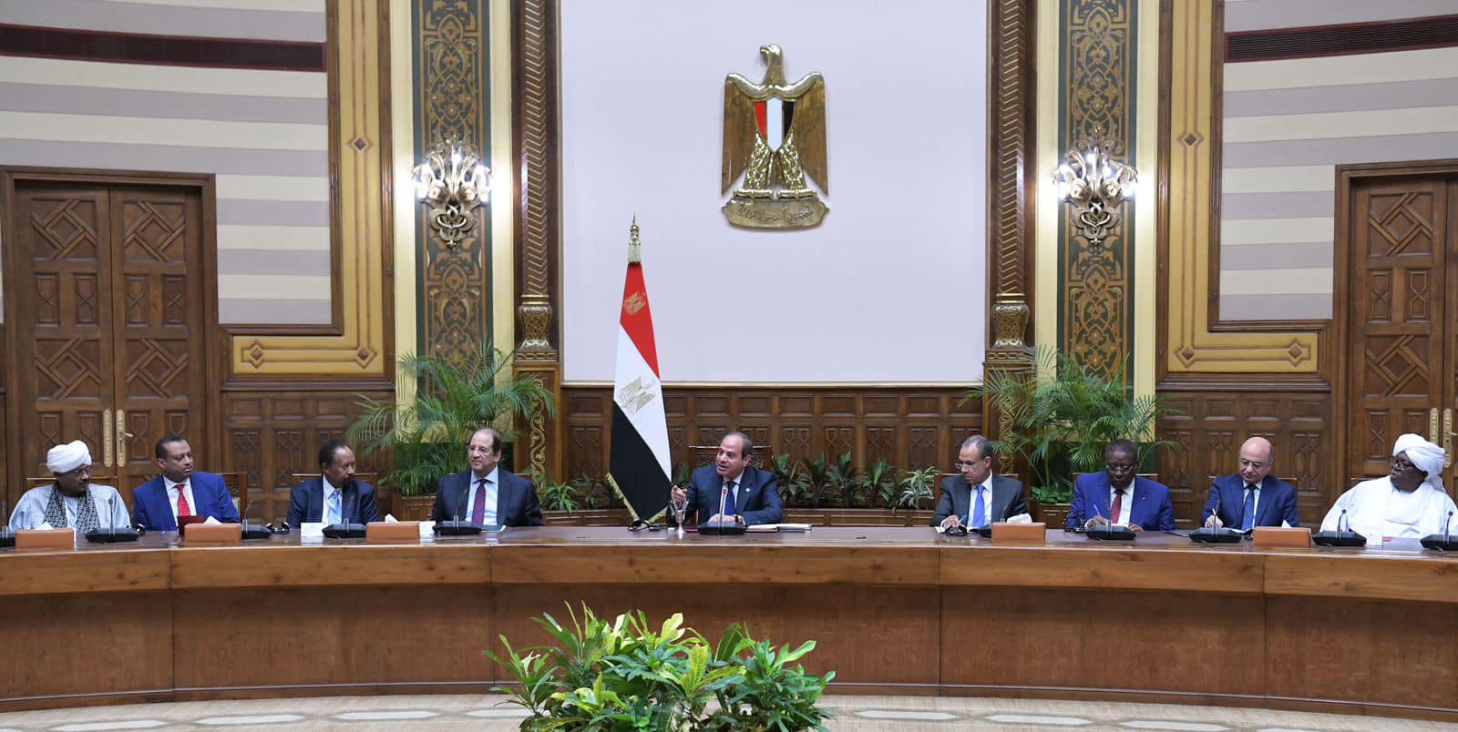 السيسي يستقبل وفداً سودانياً بمؤتمر القوى السياسية والمدنية