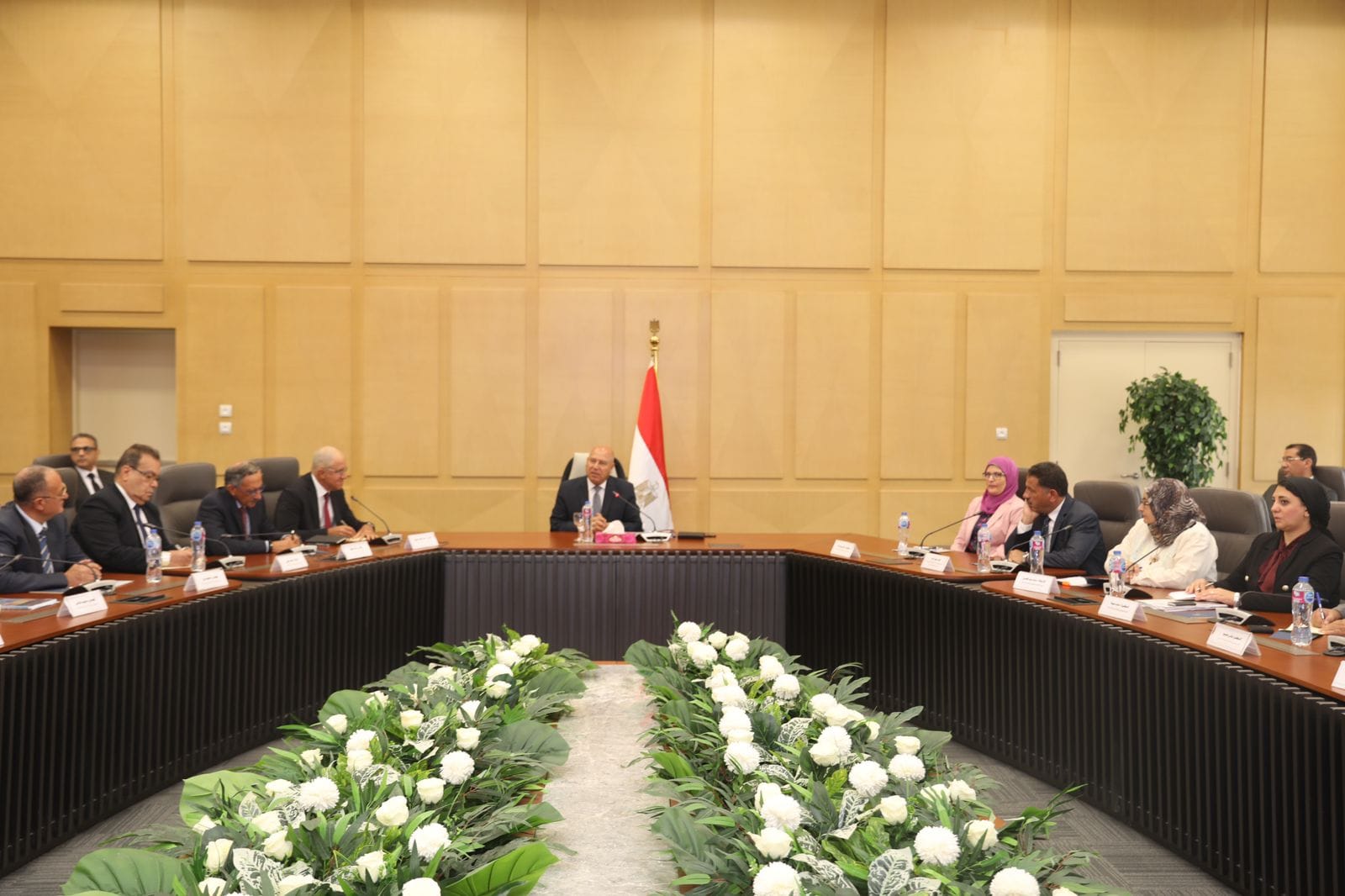 لقاء وزير الصناعة والنقل مع أعضاء اتحاد الصناعات