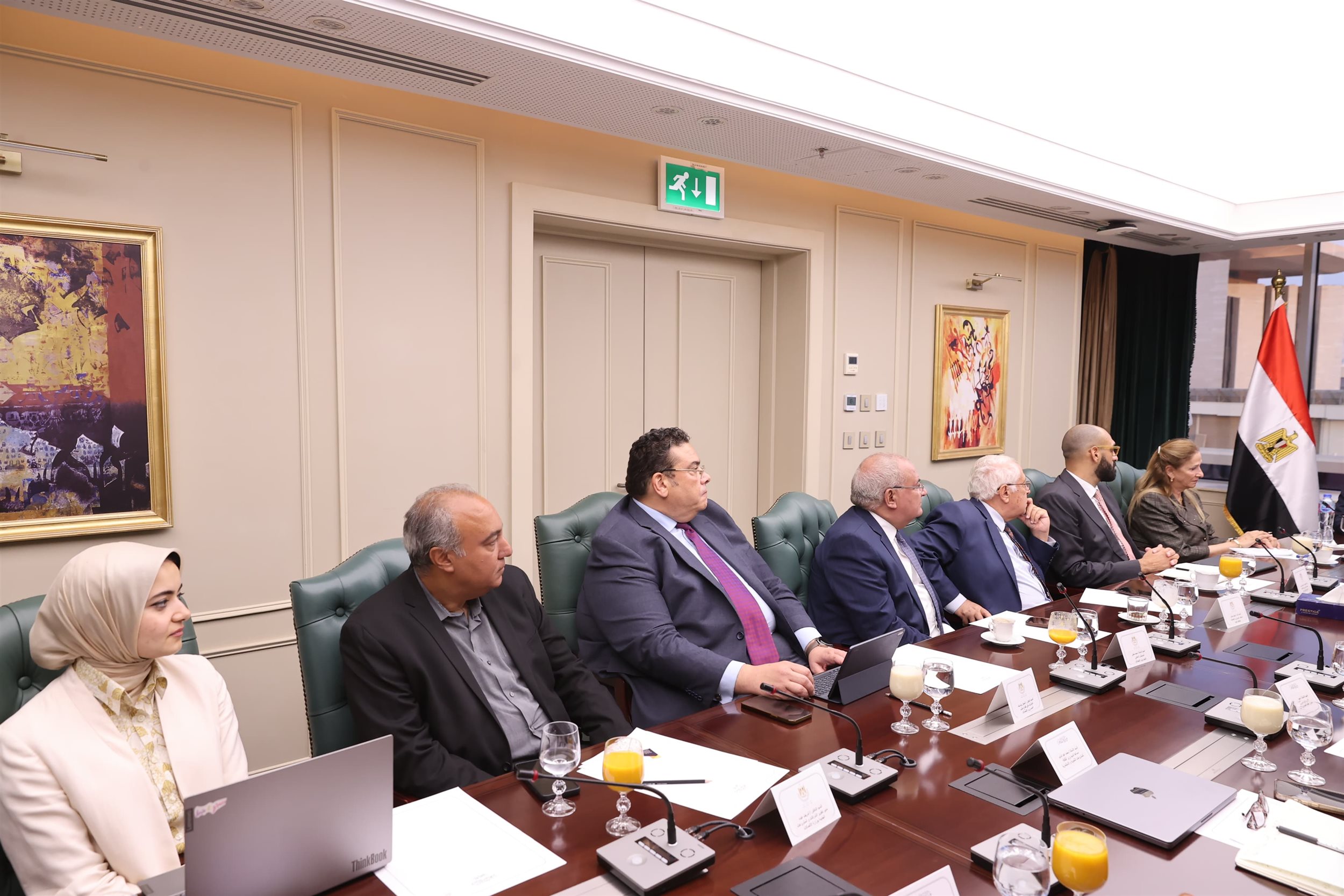وزير الاتصالات في اجتماع مع وزير الثقافة