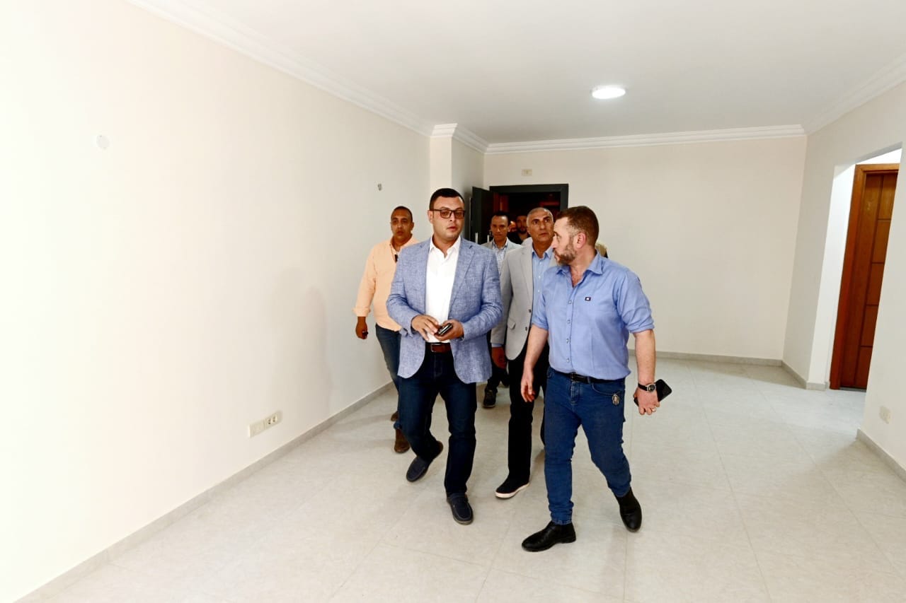 وزير الإسكان يتفقد مشروعات صوارى بالإسكندرية