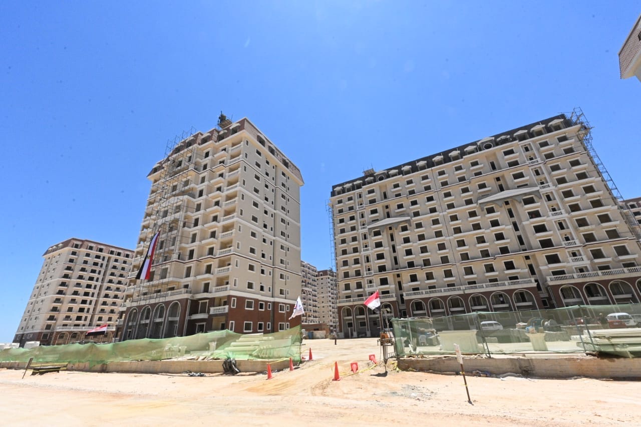 وزير الإسكان يتفقد مشروعات صوارى بالإسكندرية