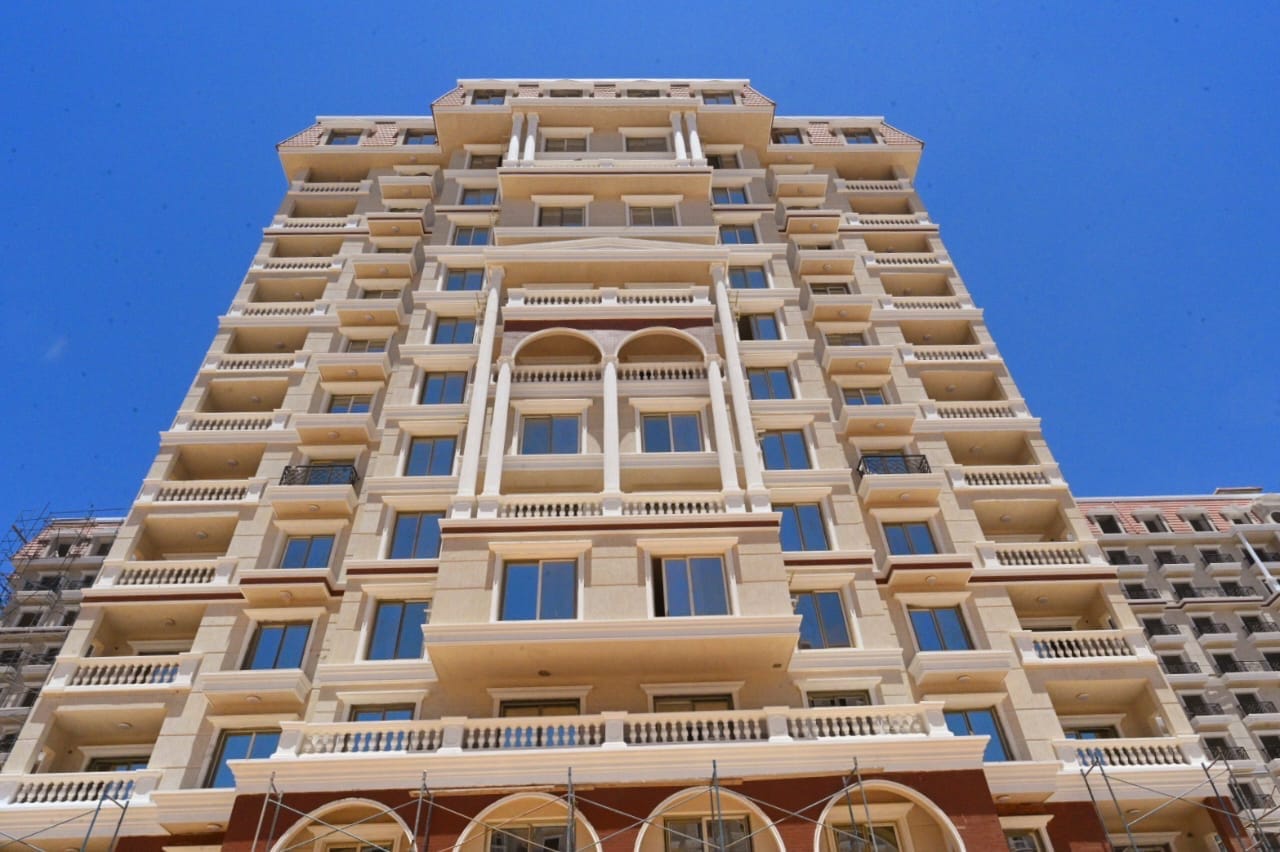 وزير الإسكان يتفقد مشروعات صوارى بالإسكندرية