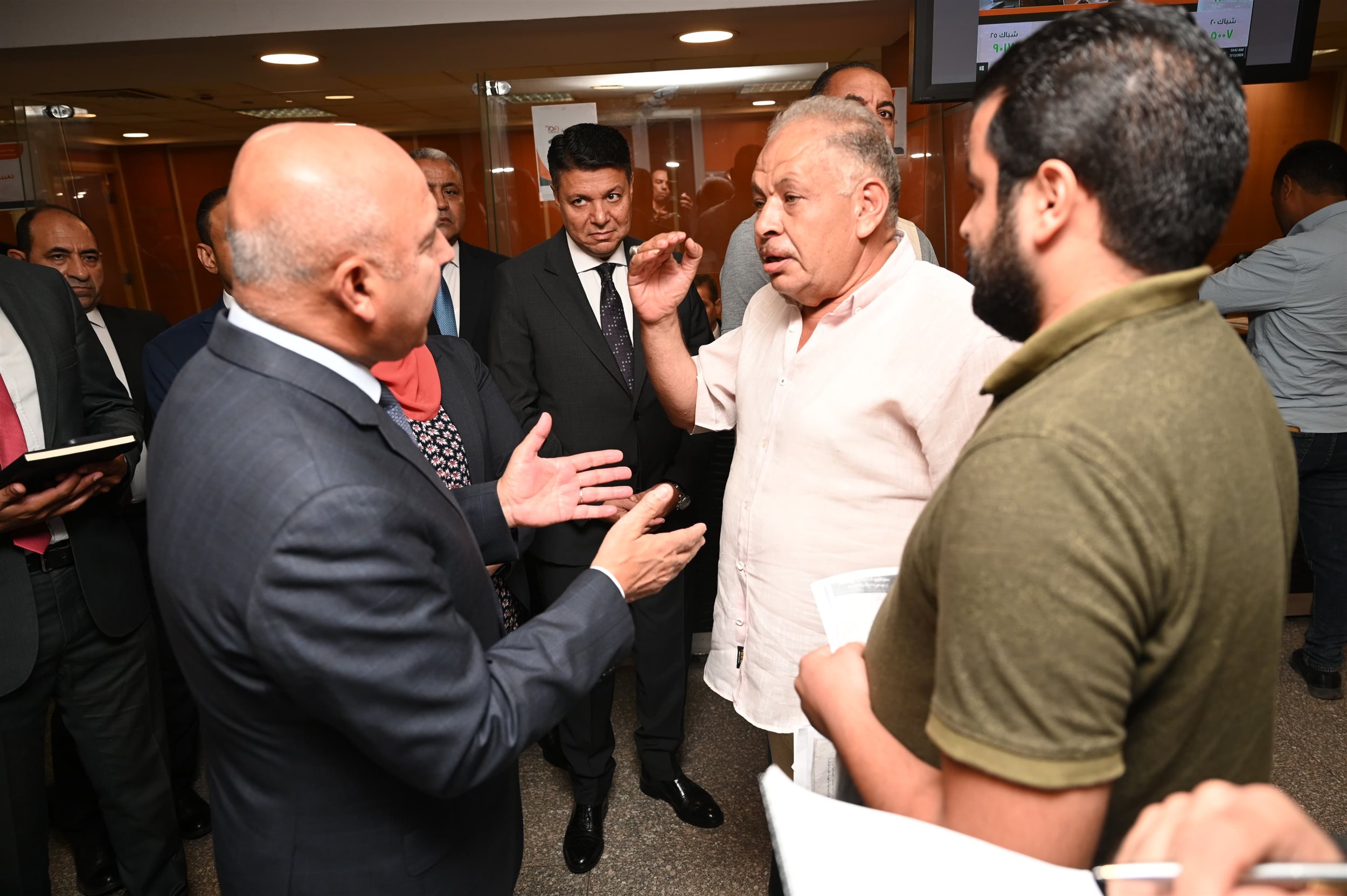وزير الصناعة والنقل يتفقد الهيئة العامة للتنمية الصناعية