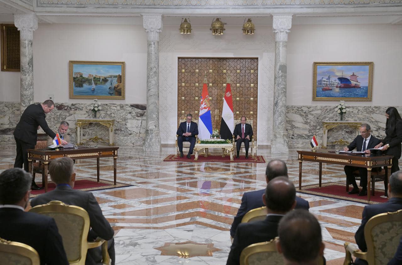الرئيس السيسي يستقبل نظيره الصربي