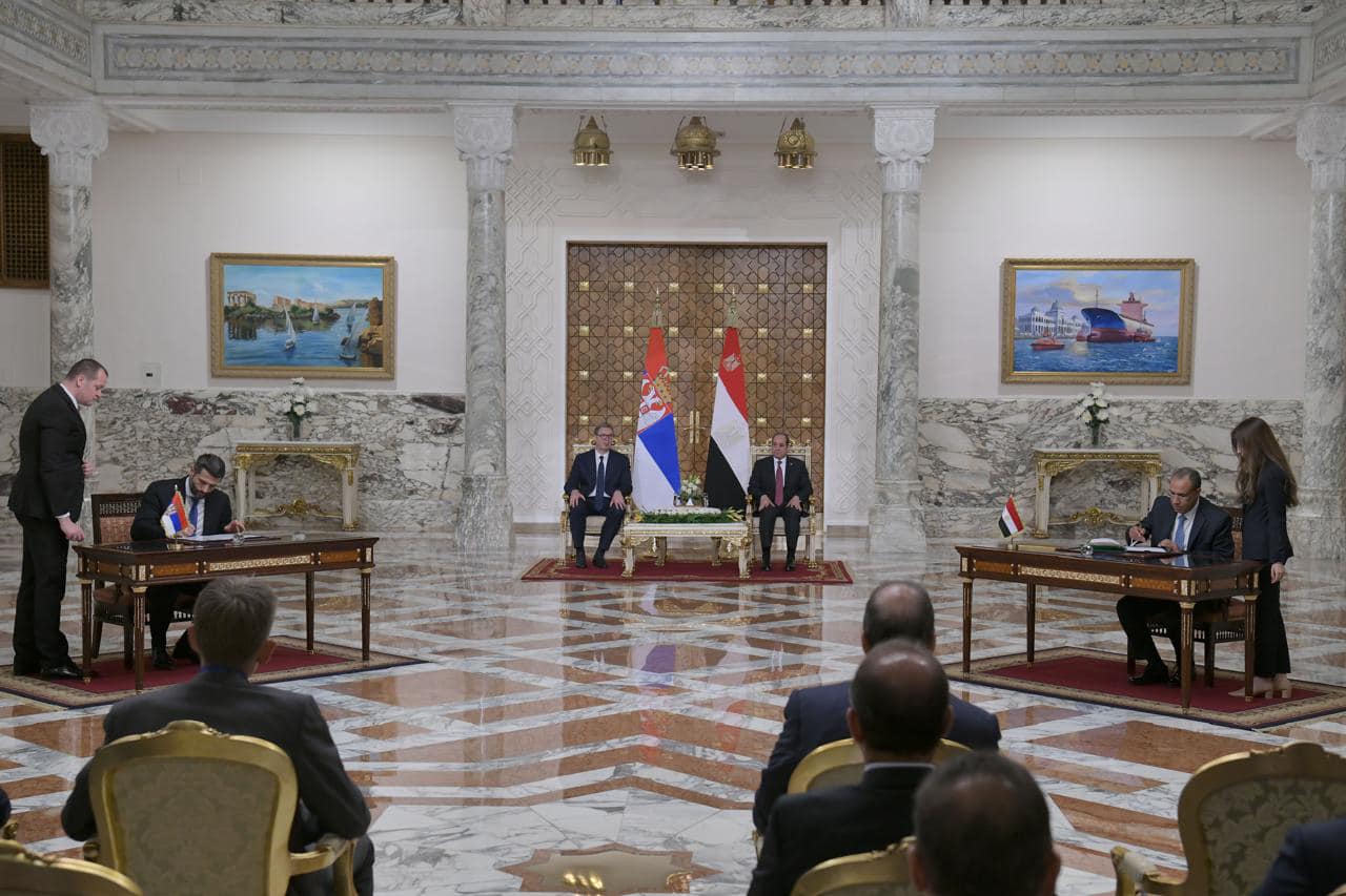 الرئيس السيسي يستقبل نظيره الصربي
