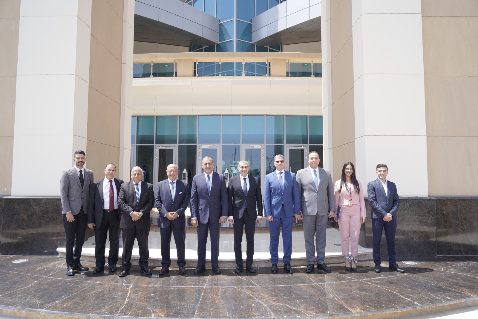 البنك الأهلي المصري يتعاون مع مجمع الإصدارات المؤمنة والذكية