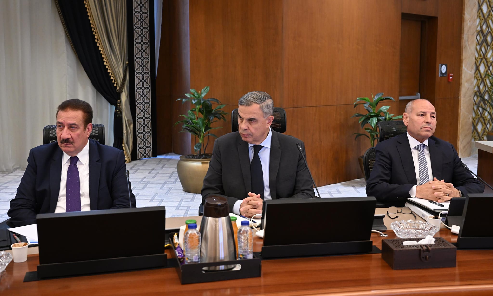 أول اجتماع لمجلس المحافظين بعد إعلان التشكيل الحكومي الجديد