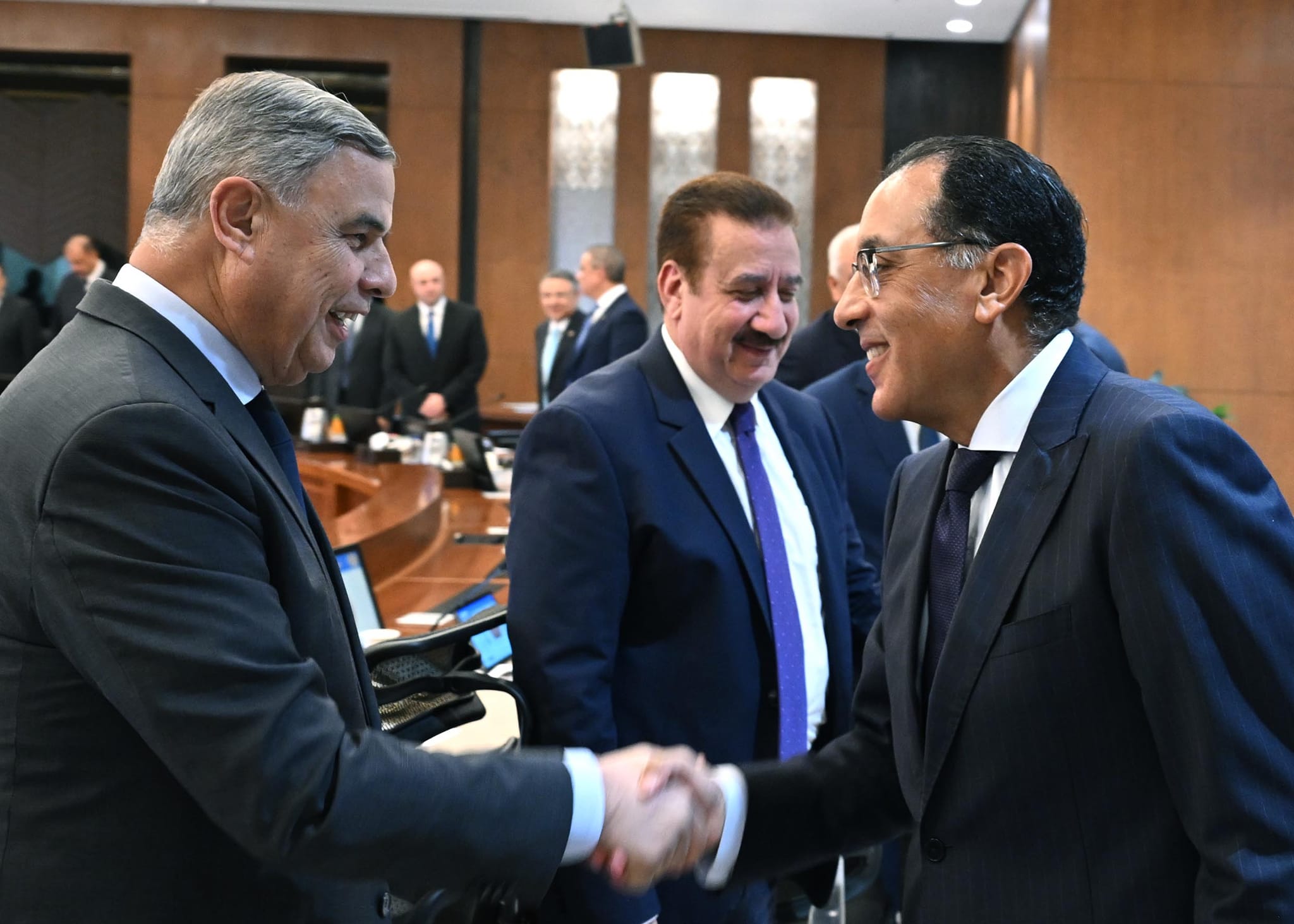 أول اجتماع لمجلس المحافظين بعد إعلان التشكيل الحكومي الجديد