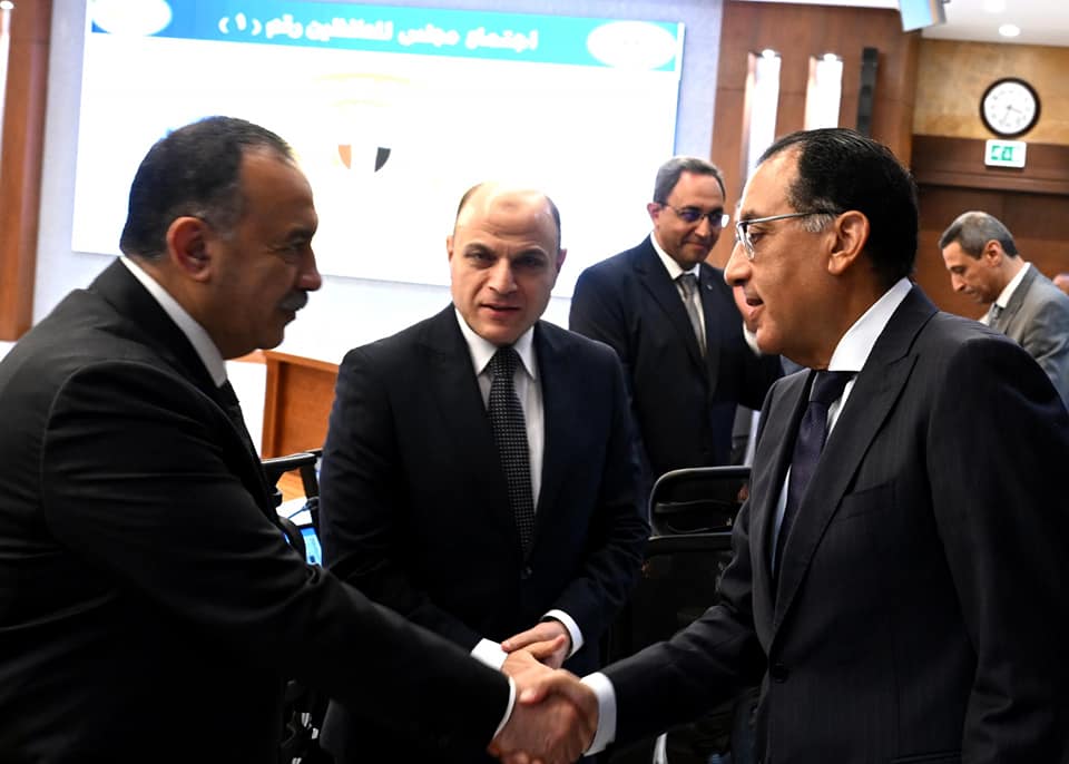 أول اجتماع لمجلس المحافظين بعد إعلان التشكيل الحكومي الجديد