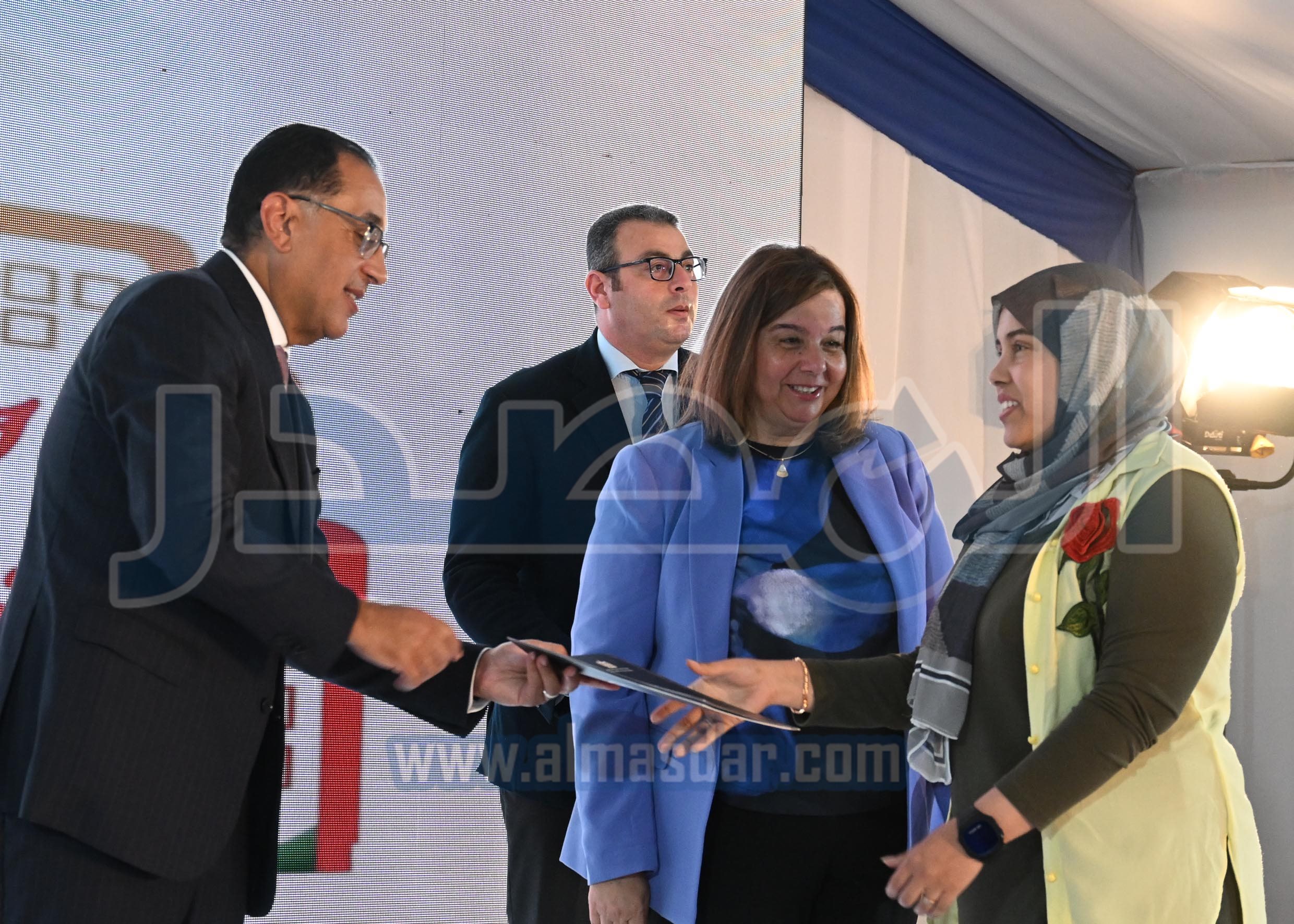 مدبولي يشهد تسليم وحدات سكنية ضمن مبادرة سكن لكل المصريين