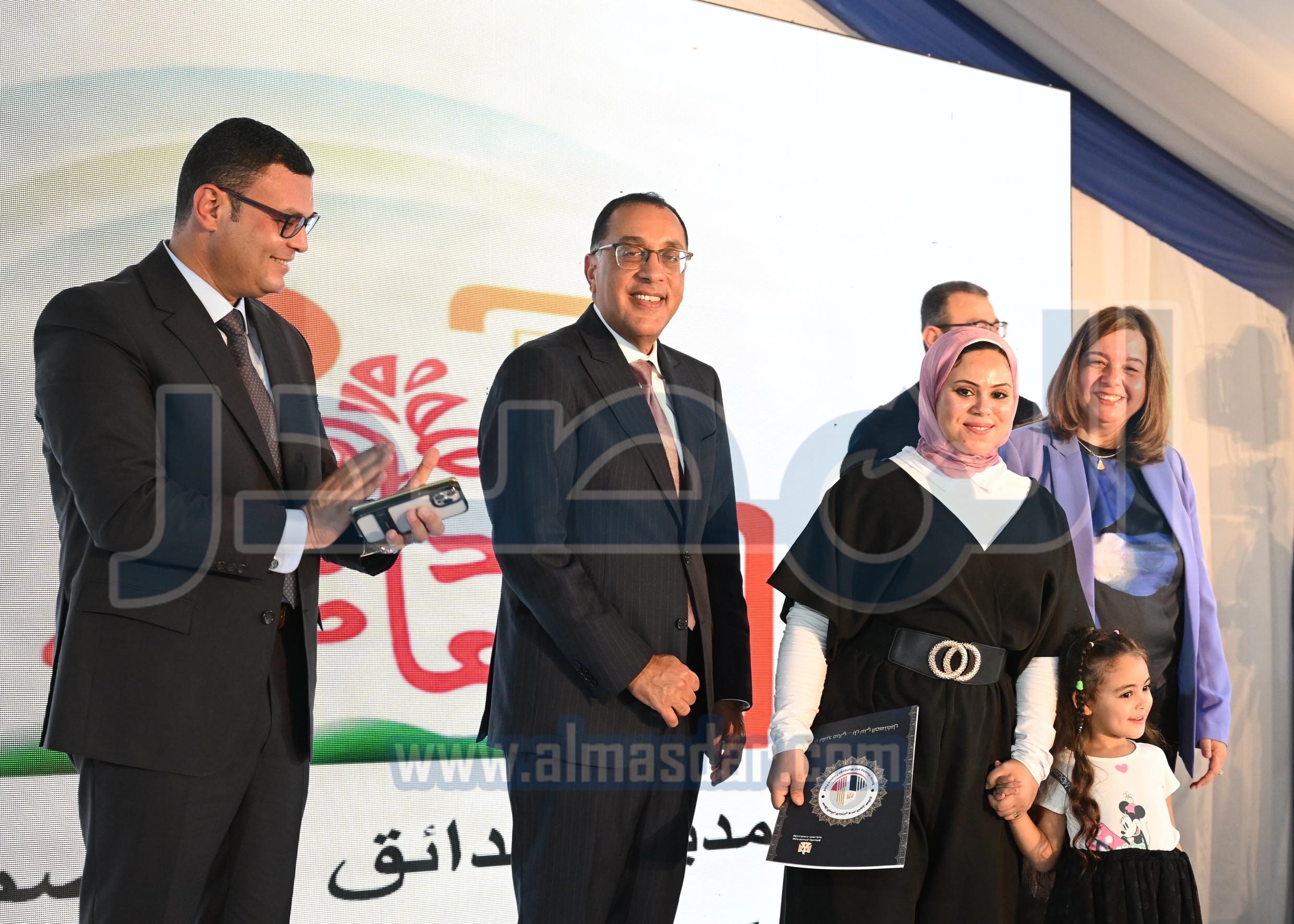 مدبولي يشهد تسليم وحدات سكنية ضمن مبادرة سكن لكل المصريين