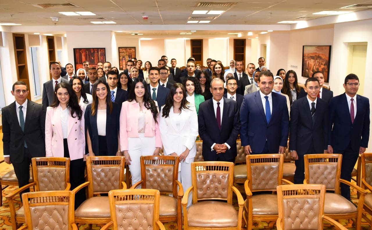 أداء القسم للدفعة الجديدة من الملحقين الدبلوماسيين