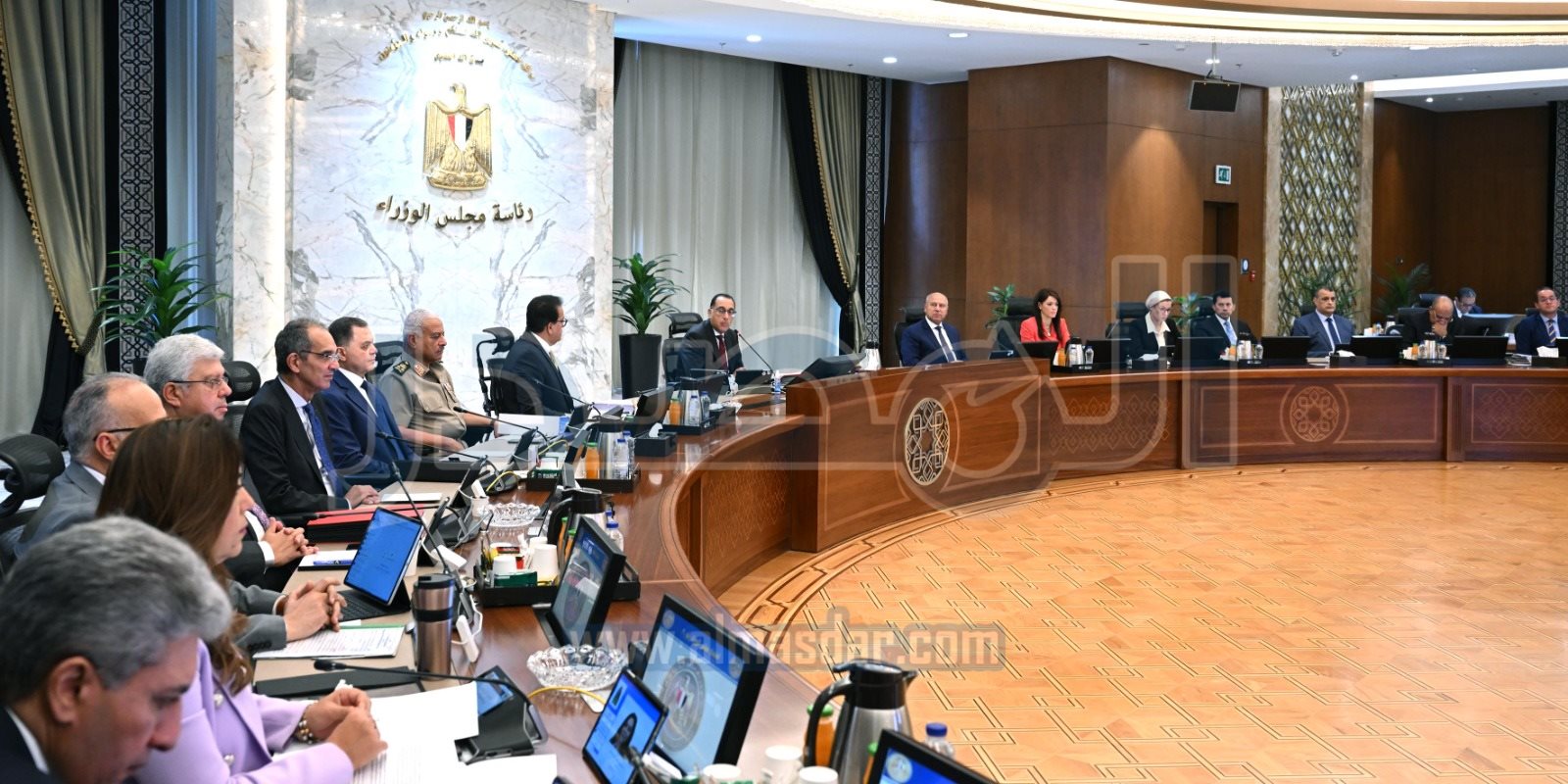 مجلس الوزراء يبدأ اجتماعه الأسبوعي بالعاصمة الإدارية الجديدة