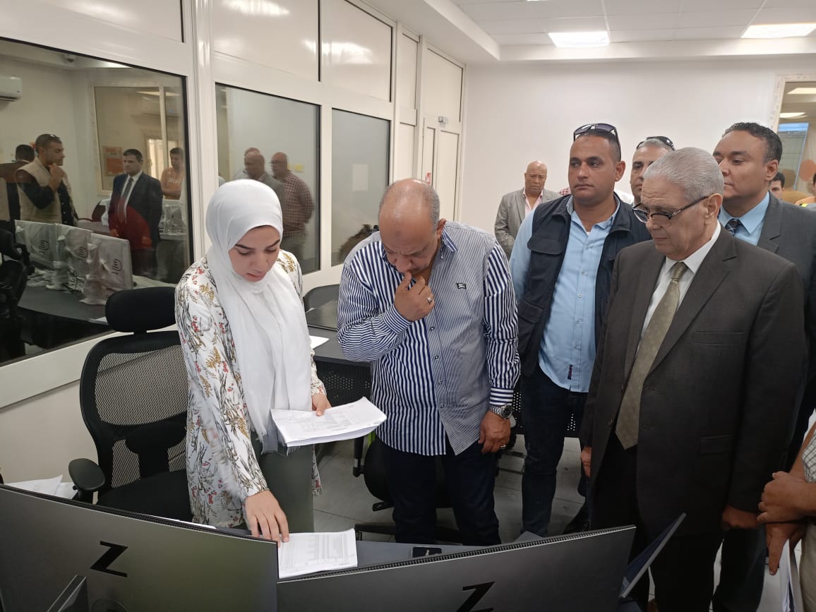 عصمت يتفقد محطة شمال القاهرة المركبة لتوليد الكهرباء