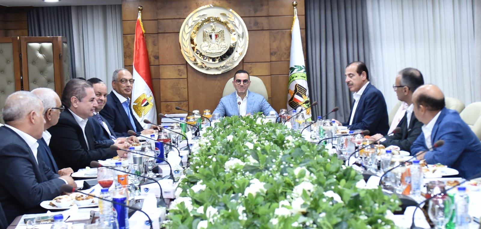 وزير الاستثمار والتجارة الخارجية يفتتح أحدث معمل للاختبارات الضوئية