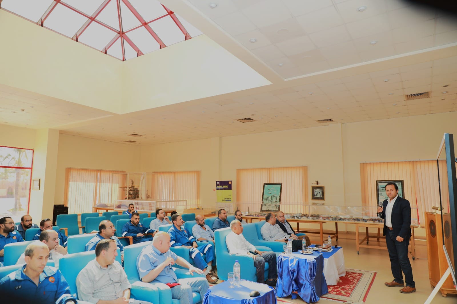 جولة تفقدية لحقول شركة رشيد للبترول بمنطقة إدكو