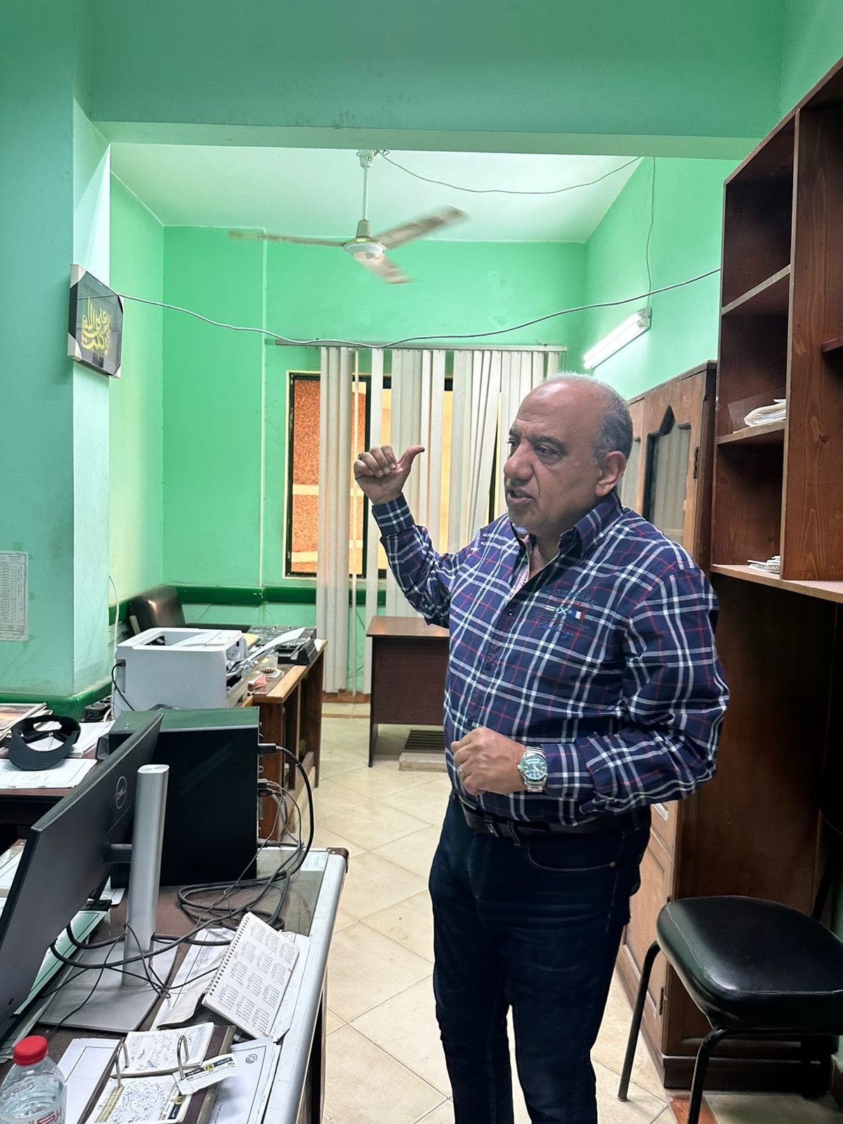 عصمت يتفقد قطاع شبكات المدن الجديدة بالعاشر من رمضان