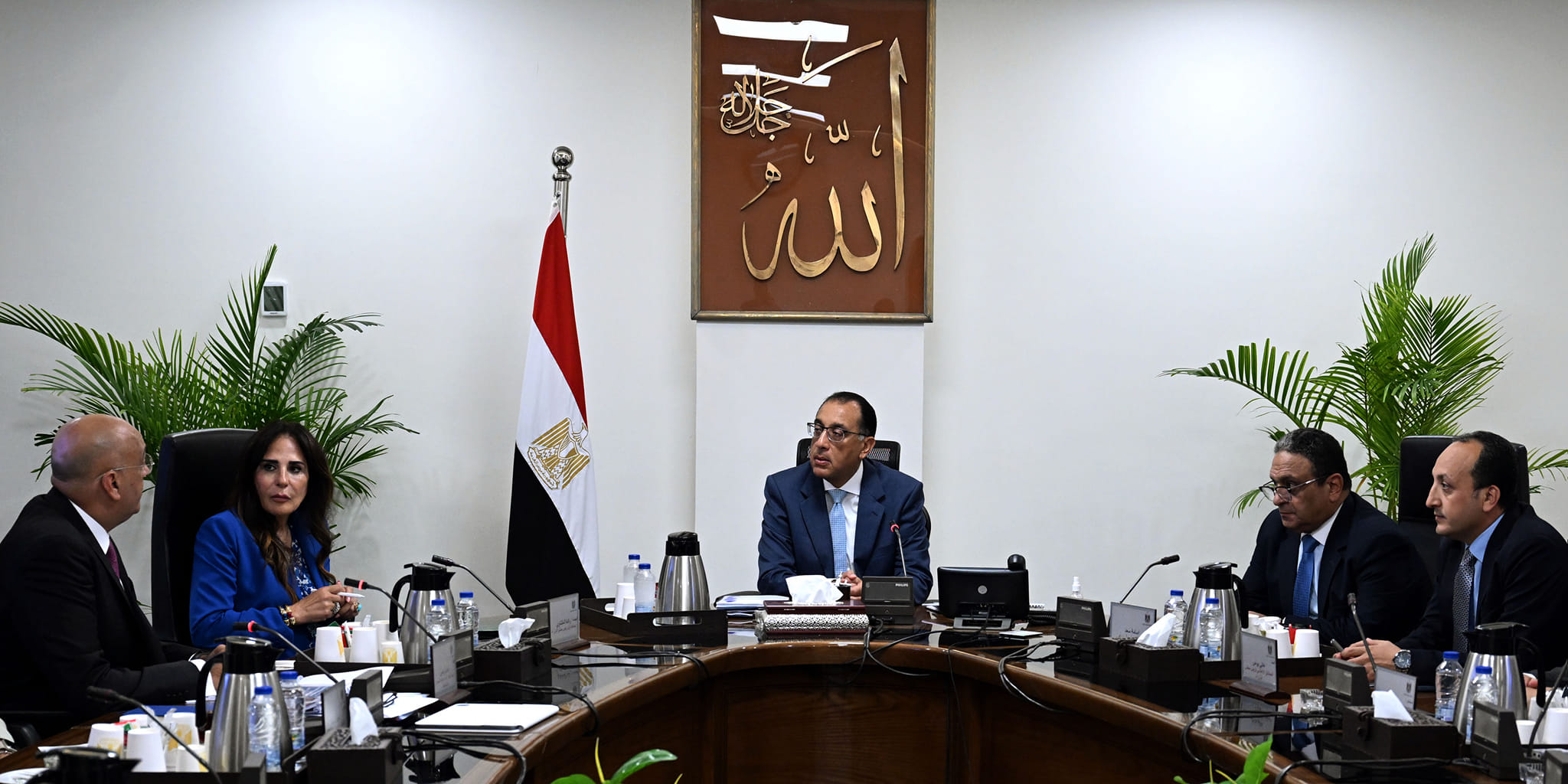 رئيس الوزراء يُتابع جهود جهاز تنمية المشروعات المتوسطة والصغيرة ومتناهية الصغر